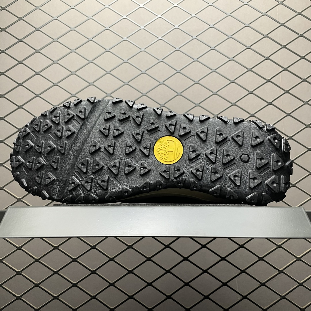 220 Timberland 添柏岚/天伯伦 客制款 户外低帮休闲鞋 广东大厂品质 鞋面采用磨砂细纹牛皮