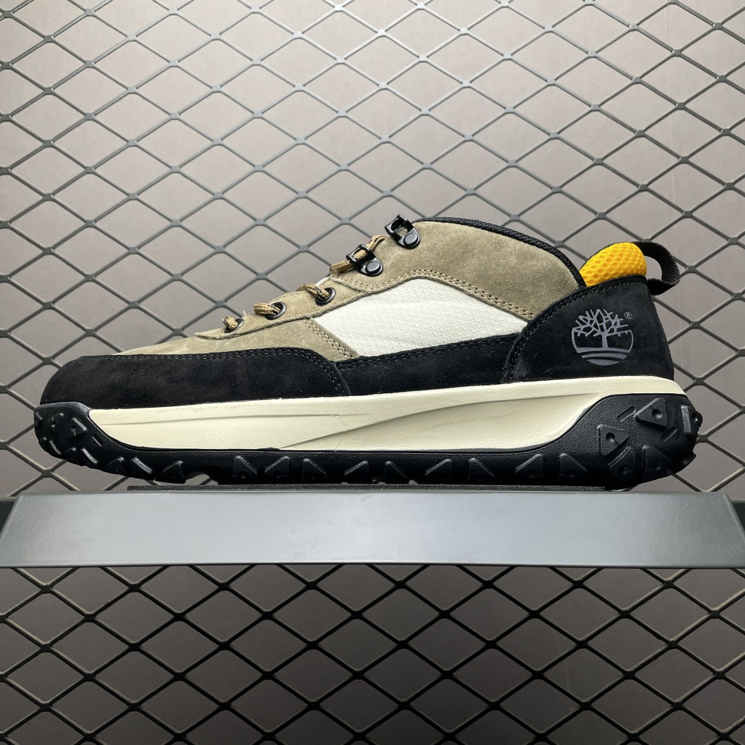 💰569 純原Timberland 添柏嵐/天伯倫 客制款 戶外低幫休閒鞋 A42EW 廣東大廠品質 鞋面採用磨砂細紋牛皮 搭配防臭防腐真皮乳膠鞋墊 給您完美的穿著體驗 質量考究耐穿 型男必備 專治不帥 高品質腳感一流 尺碼：39 40 