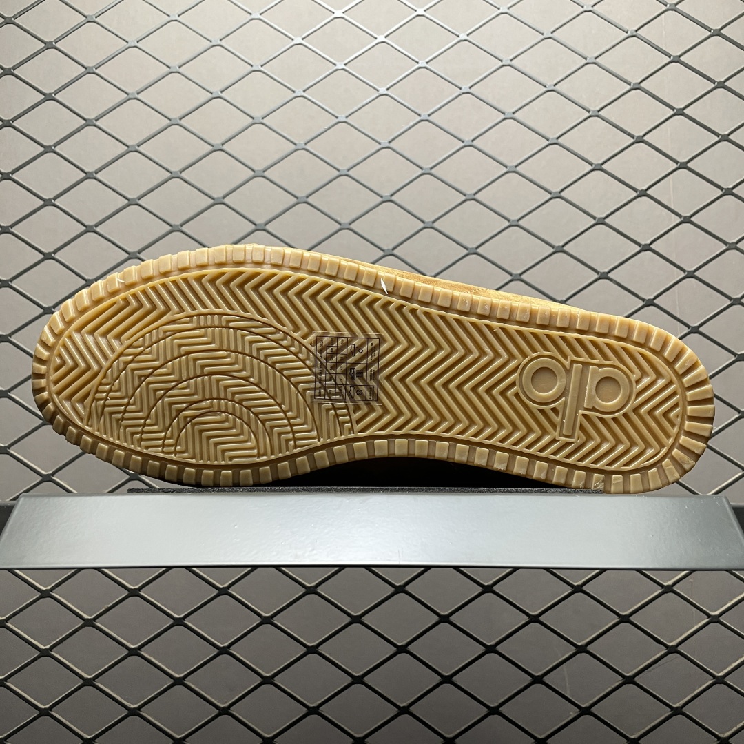 Alo Yoga Sunset Sneaker 徳训生活休闲鞋 A0891U 尺码：36 36.5 37