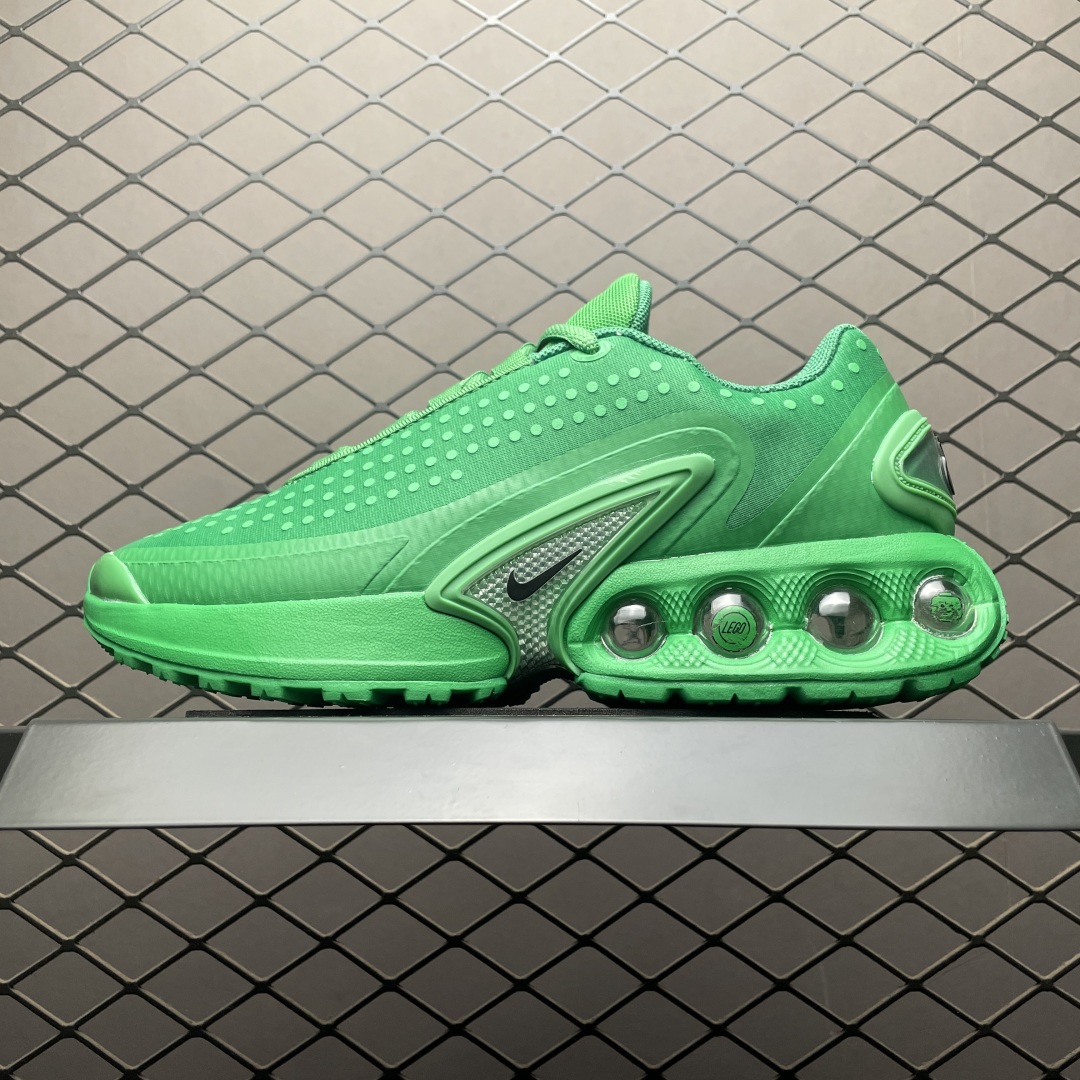 LEGO x NK Air Max Dn 乐高联名气垫跑鞋 IH7671-701 全新鞋款在同侧采用了圆