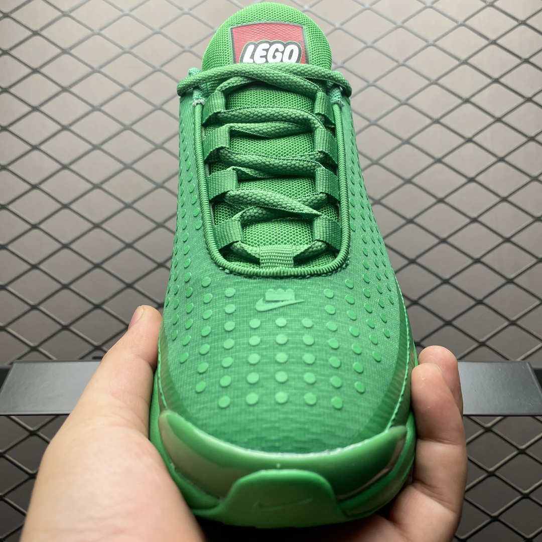 LEGO x NK Air Max Dn 乐高联名气垫跑鞋 IH7671-701 全新鞋款在同侧采用了圆