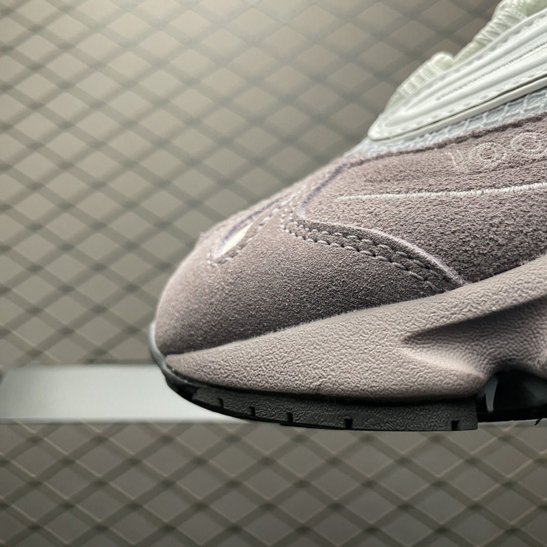 New Balance 新百伦 M1000。SY 复古休闲跑步鞋 尺码：36 37 37.5 38 38