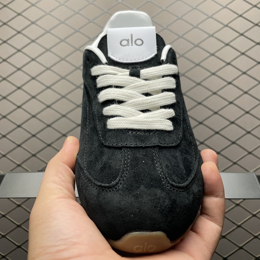 Alo Yoga Sunset Sneaker 徳训生活休闲鞋 A0891U 尺码：36 36.5 37