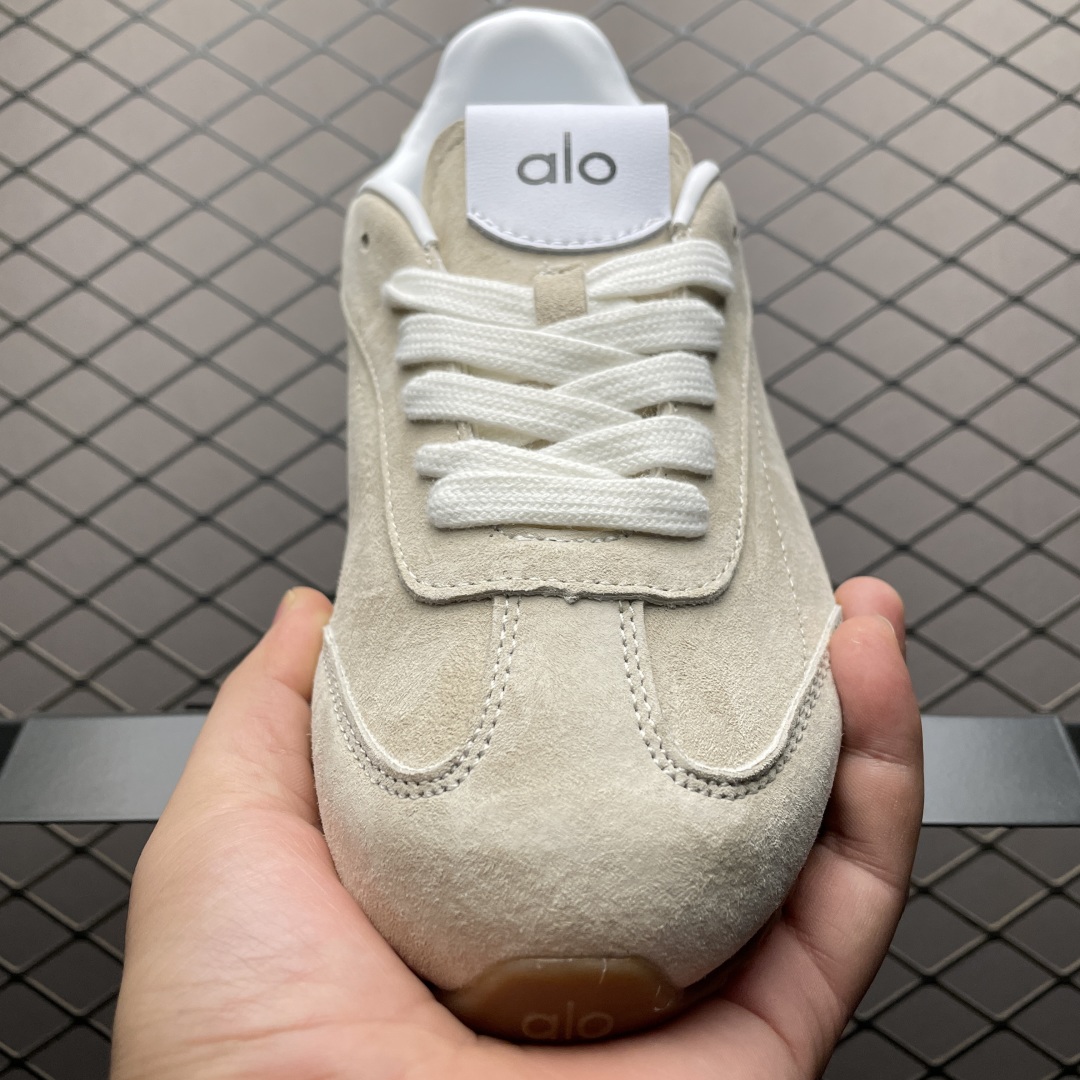 Alo Yoga Sunset Sneaker 徳训生活休闲鞋 A0891U 尺码：36 36.5 37