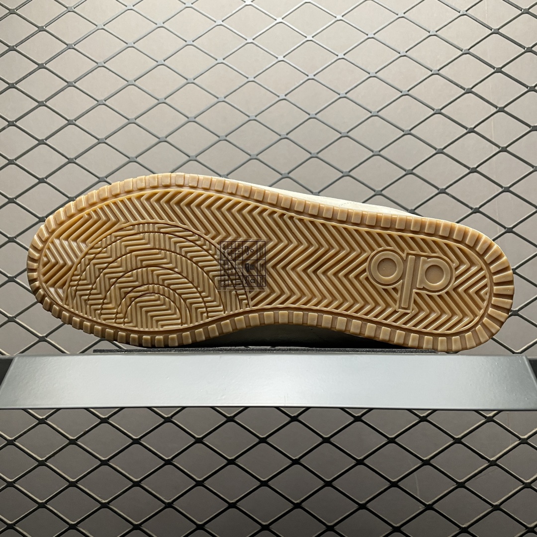 Alo Yoga Sunset Sneaker 徳训生活休闲鞋 A0891U 尺码：36 36.5 37
