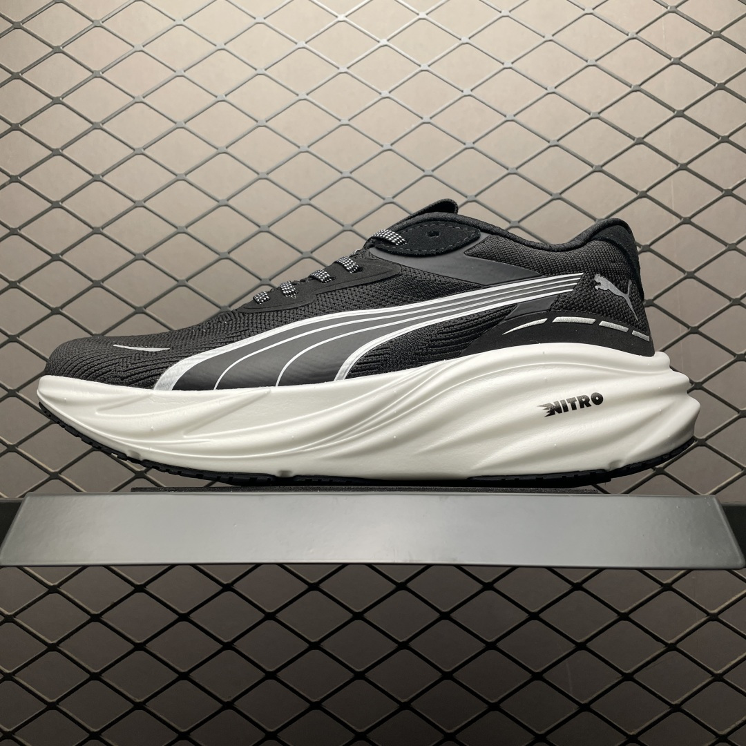 纯原 PUMA 彪马 Magnify Nitro 3 超轻网面低帮跑步鞋 311046-01 高端零售 外贸平台混卖专供品质 平台全新订单 私模开发 内置碳板 超临界发泡大底 脚感非常舒适 区别市场货 编号:38UEFF57