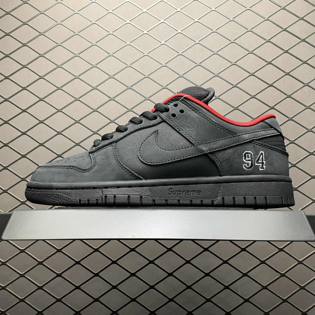 Supreme x NK Dunk Low SUP联名款 低帮休闲滑板鞋 HQ8487-001 原材料麂皮打造 原鞋开发 版型完美 头部大厂打造 品质毋庸置疑 实拍所见即所得 编号:35YEFF18