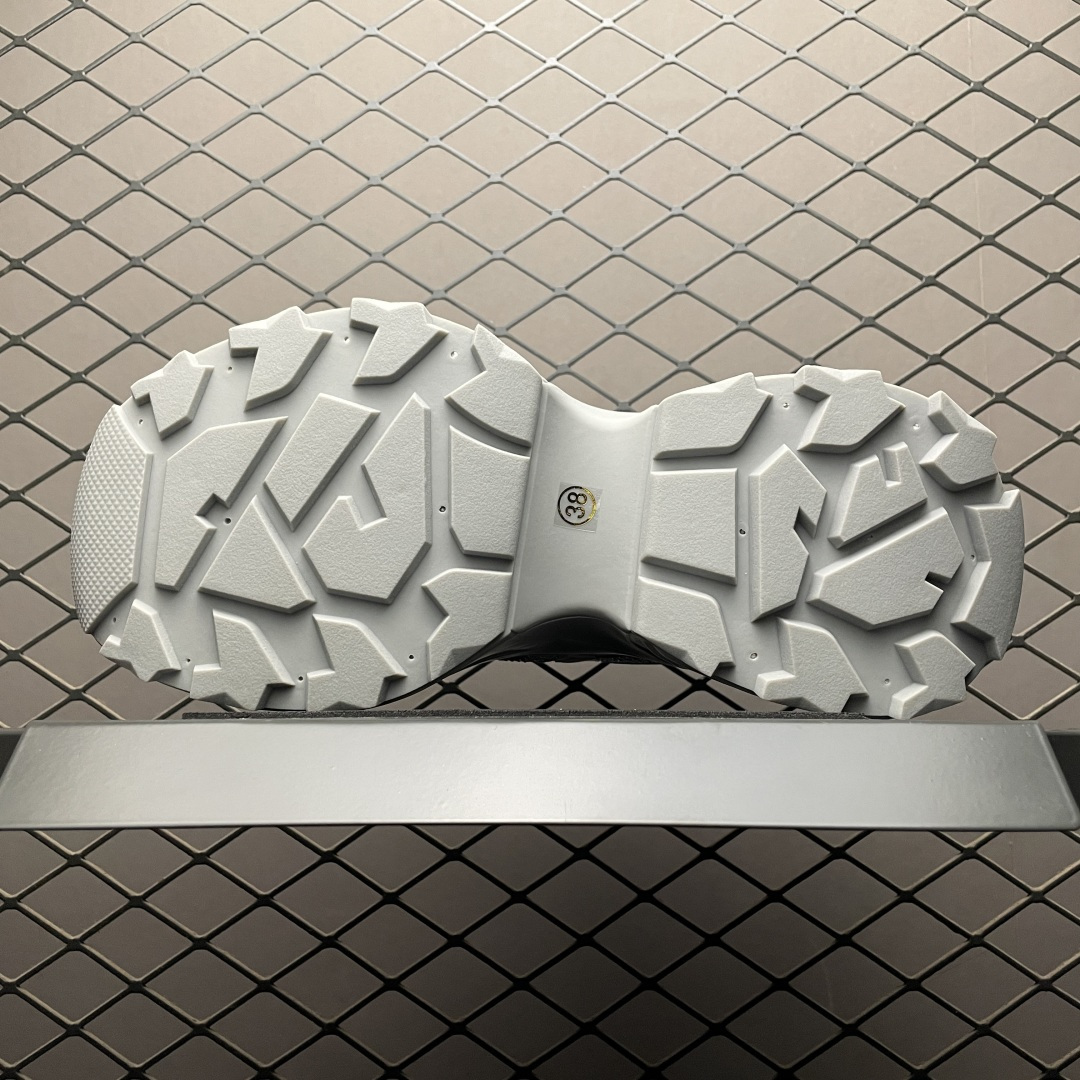 GG-CC 赵露思新款厚底增高休闲老爹鞋系列 B8076-莆田鞋,莆田鞋货源,高仿鞋,高仿鞋货源,安福档口,莆田高仿鞋,莆田鞋批发,高仿鞋批发,莆田高仿运动鞋,高仿运动鞋,莆田运动鞋 GG-CC 赵露思新款厚底增高休闲老爹鞋系列 B8076