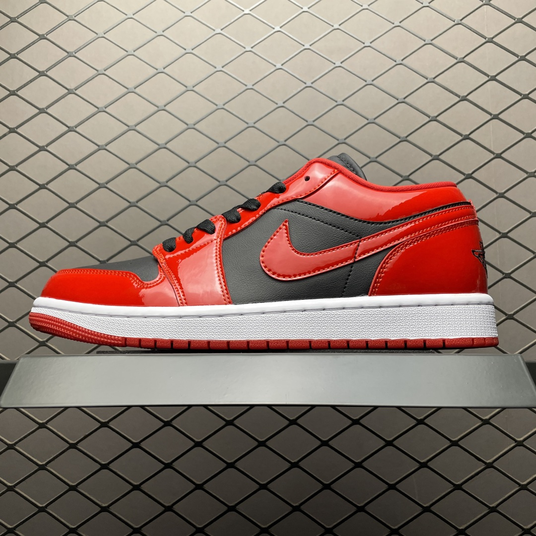 💰550 純原Air Jordan 1 Low AJ1喬1低幫文化籃球鞋 HV4089-006 尺碼：36 36.5 37.5 38 38.5 39 40 40.5 41 42 42.5 43 44 44.5 45 46 編號：25YEF