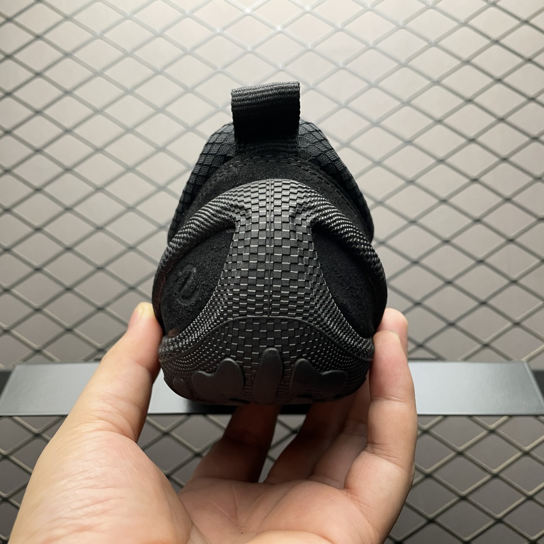 Alternative view of Sneakers 13311