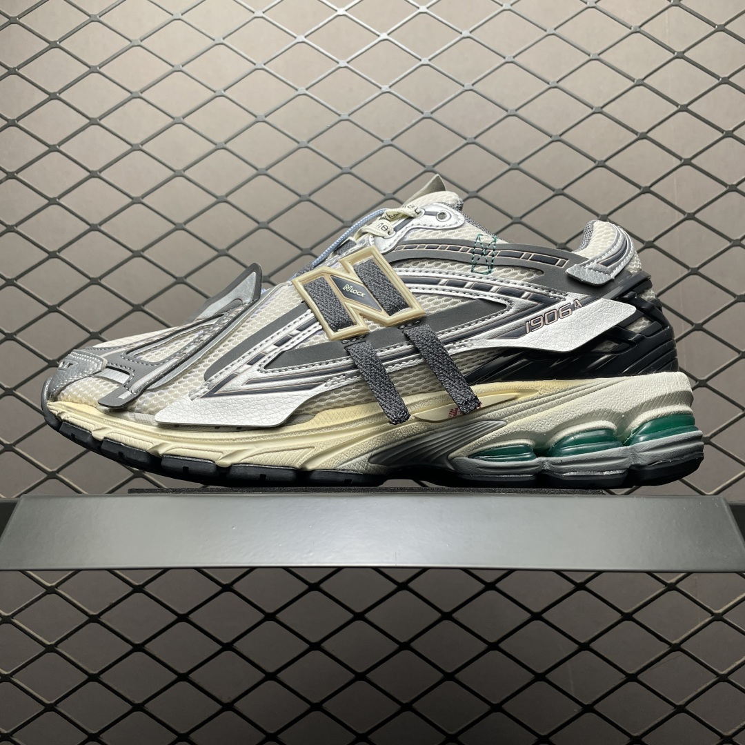 💰260 New Balance 新百伦 复古休闲跑步鞋 M1906AD 大厂出品 独立私模大底 原厂中底布 全网唯一正确做旧组合大底 尺码:36 37 37.5 38 38.5 39.5 40 40.5 41.5 42 42.5 43 44 44.5 45 45.5 46.5 编号:31UEFF28