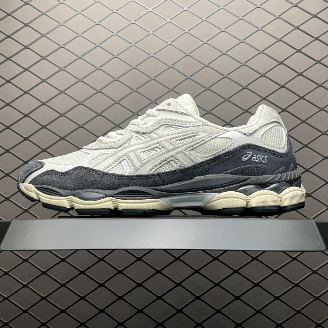 💰530 純原Asics 亞瑟士 GEL-NYC 低幫運動休閒跑步鞋 1203A383-111 外貿平臺專供 大廠出品 細節到位 區別市面通貨 尺碼：36 37 37.5 38 39 39.5 40 40.5 41.5 42 42.5 4