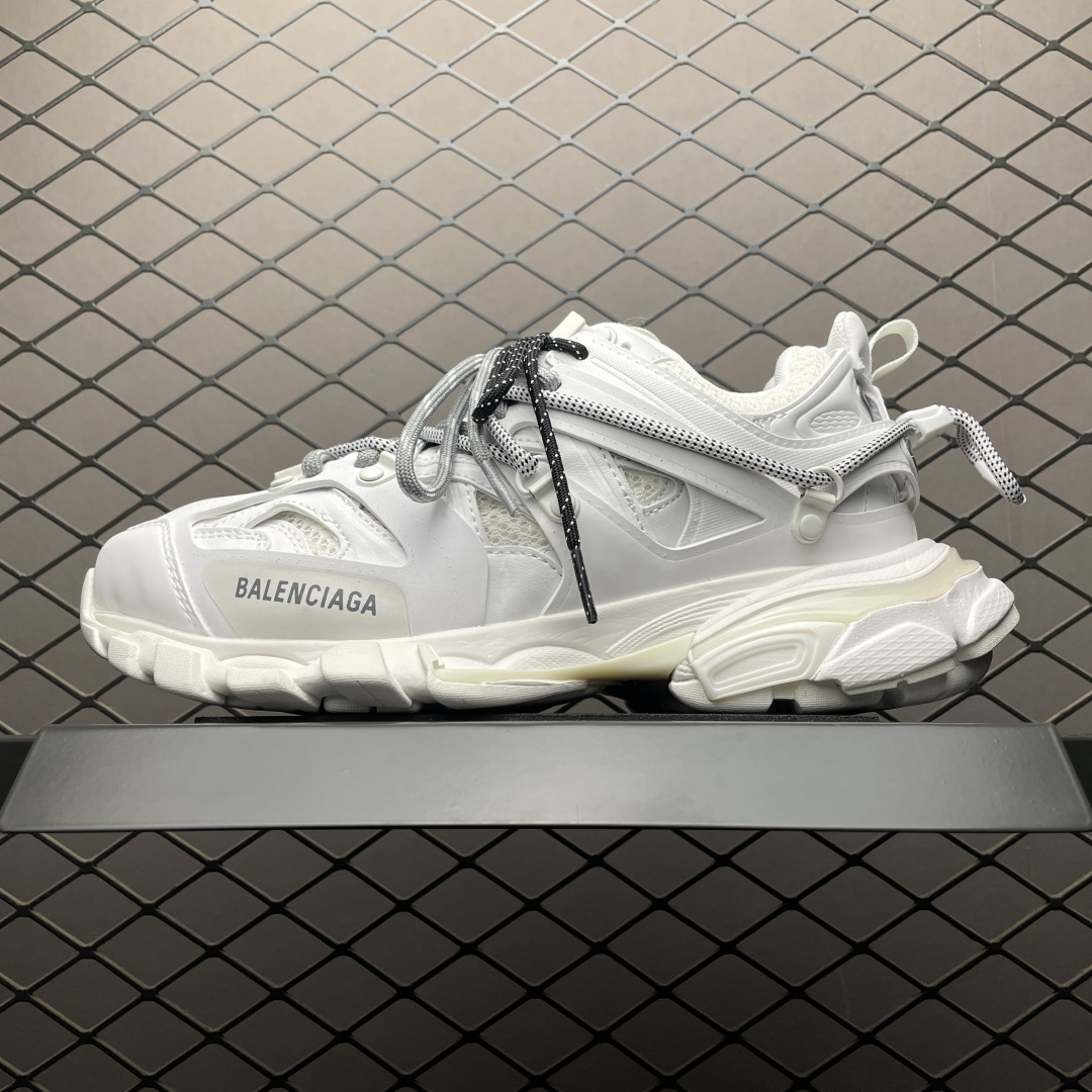 純原Balenciaga 巴黎世家 Track Sneaker 巴黎世家三代 戶外概念復古老爹鞋 專櫃同步包裝 原裝大盒 細節精準對位官方 私模組合大底 從裡到外 最大尺度還原官方ZP 尺碼：35 36 37 38 39 40 41 42 