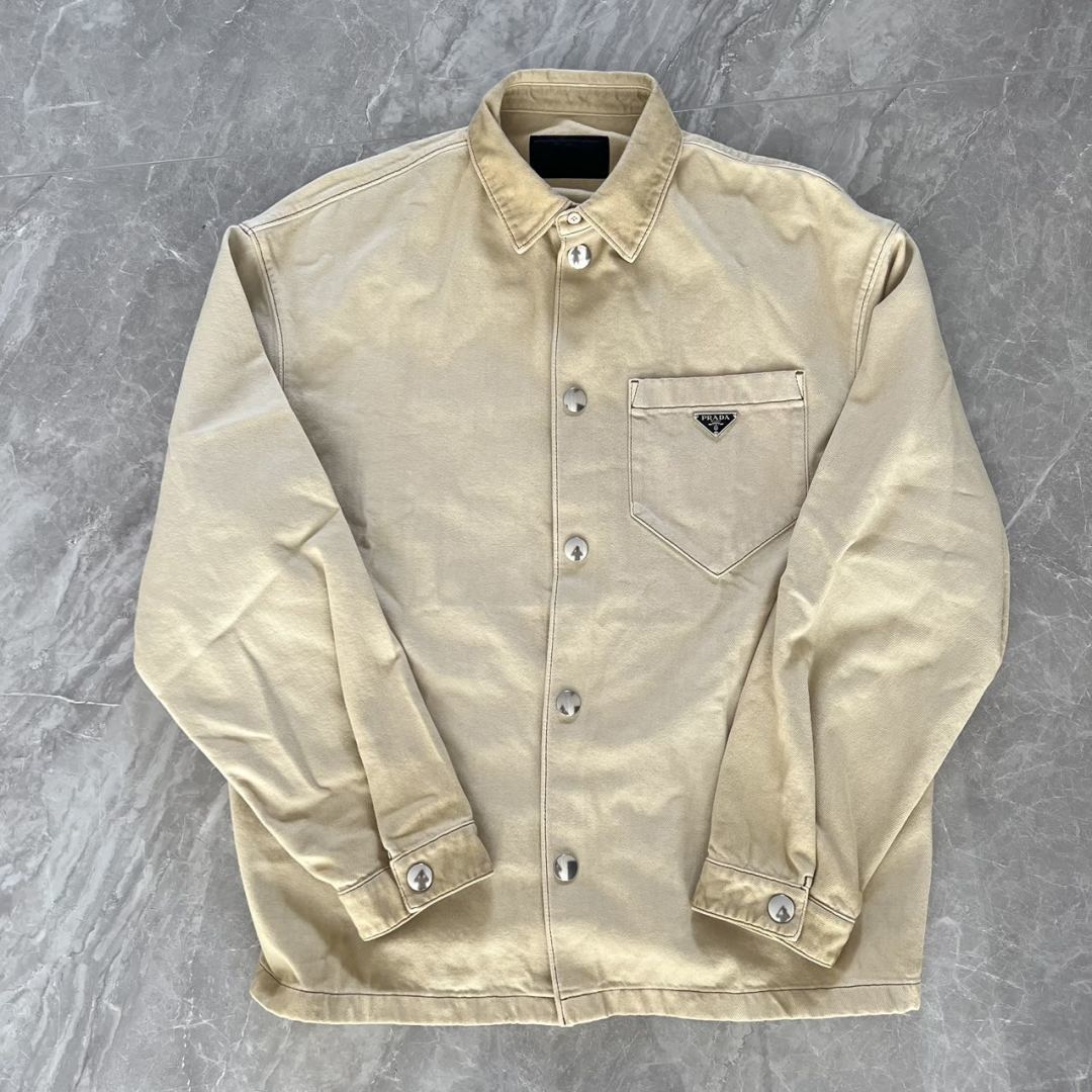 正品原版🆚大货 无水印生产/对比素材图 S# PLD 普拉达 脏染 水洗做旧衬衫衬衣 真正原版开发 高端零售专供 品质保证 100%放心出街