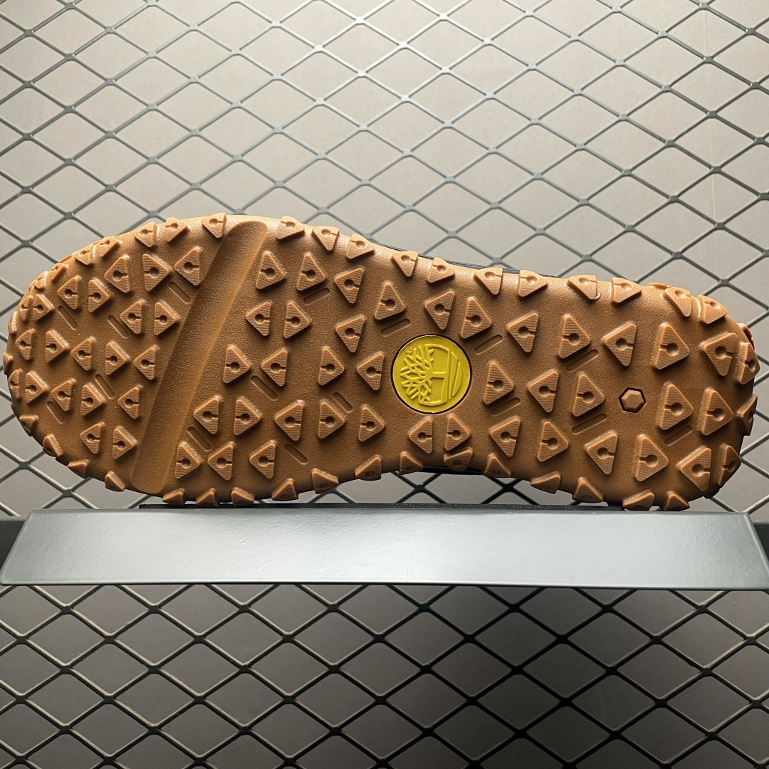 图片[5]-Timberland 添柏岚/天伯伦 客制款 户外高帮休闲鞋系列 A67JC 广东大厂品质 原盒原包装 面料采用磨砂细纹牛皮 搭配防臭防腐真皮乳胶鞋垫 给您完美的穿着体验 质量考究耐穿 型男必备 专治不帅 高品质脚感一流 尺码：39 40 41 42 43 44-选品中心