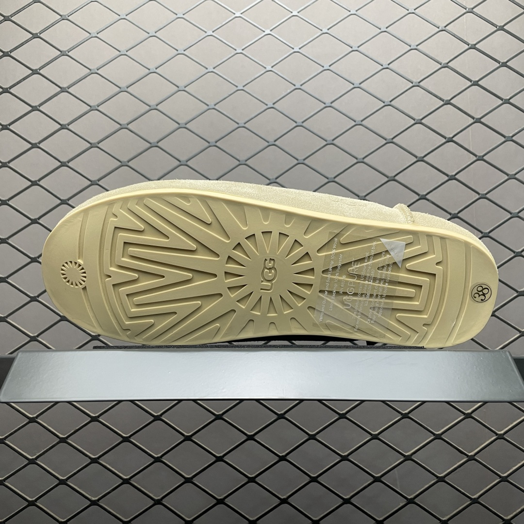 图片[5]-X1版 UGG Elea Slip-On 轻薄一脚蹬 1171390 居家 办公室 空调房室内 易搭配超时髦大长腿福利款 鞋头到鞋垫真羊皮毛一体 带防水工艺 区别市面任何版本 独立原版开发大底 羊绒鞋垫 冬季保暖外出 家居都是很适合的选择 近年uug推出款式系列 局部偏向年轻消费者喜好 也走到时尚潮流穿搭的前沿 鞋身材质 防泼水涂层翻毛皮鞋面 17毫米UGGPURE植入式羊毛内底 轻便防滑舒适橡胶外底 全套包装 尺码： 35 36 37 38 39 40-选品中心