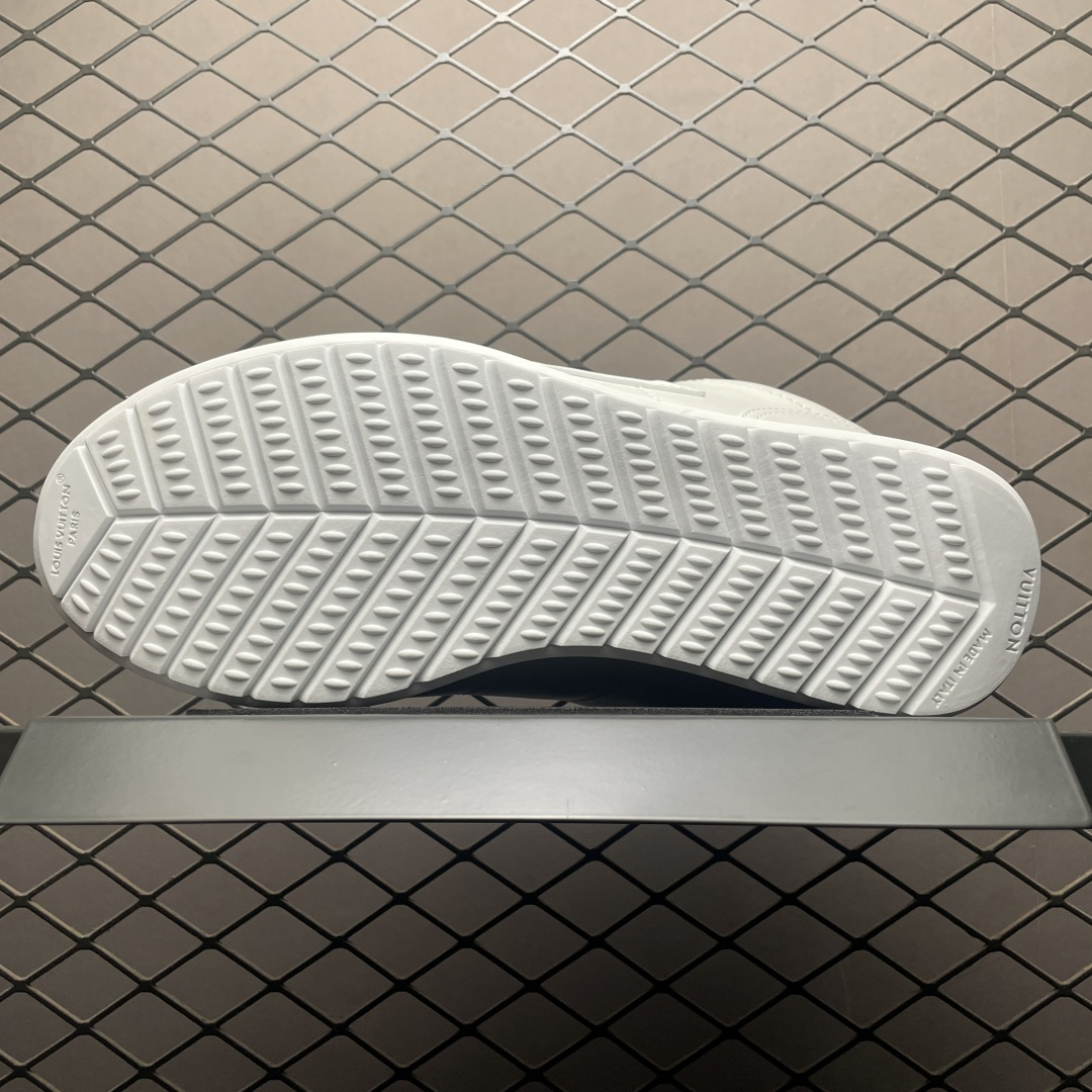 图片[5]-Nigo x Louis Vuitton 路易威登 LV Buttersoft 阿甘鞋 低帮休闲面包鞋 海淘代购同渠道品质 高端零售 外贸充正专供 原版购入开发 全鞋羊皮➕牛皮鞋面 ZP级全套包装 完美楦型 正确卡色 大底TPU 质感媲美原版 细节与原版一致 请注意区分市面通货材 尺码：36 37 38 39 40 41 42 43 44 45 46-选品中心