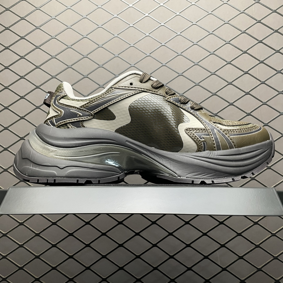 图片[3]-网红爆款 MLB Curve Runner Enamel 低帮休闲凉鞋 原厂防伪吊牌 尺码：36 36.5 37.5 38 38.5 39 40 40.5 41 42 42.5 43 44 44.5 45-选品中心