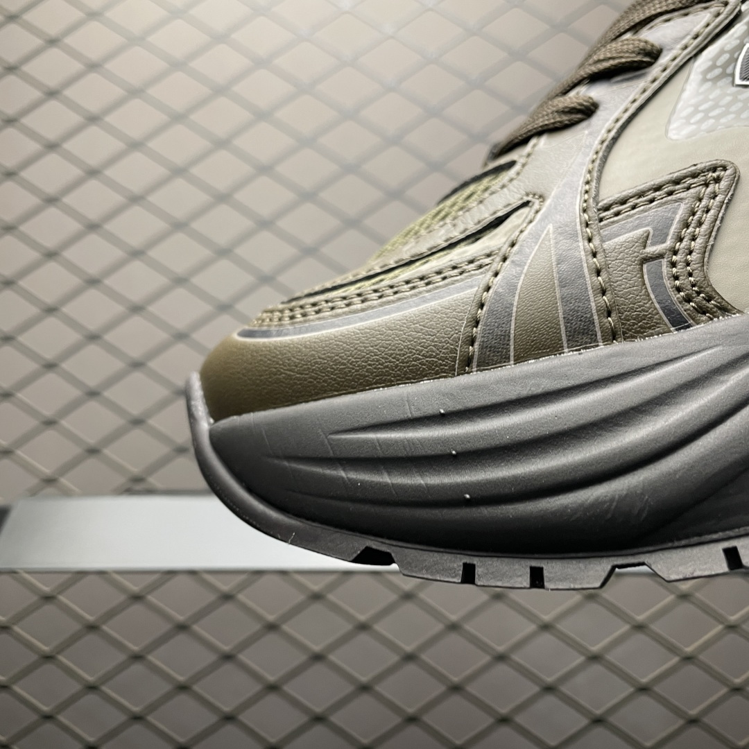 图片[6]-网红爆款 MLB Curve Runner Enamel 低帮休闲凉鞋 原厂防伪吊牌 尺码：36 36.5 37.5 38 38.5 39 40 40.5 41 42 42.5 43 44 44.5 45-选品中心