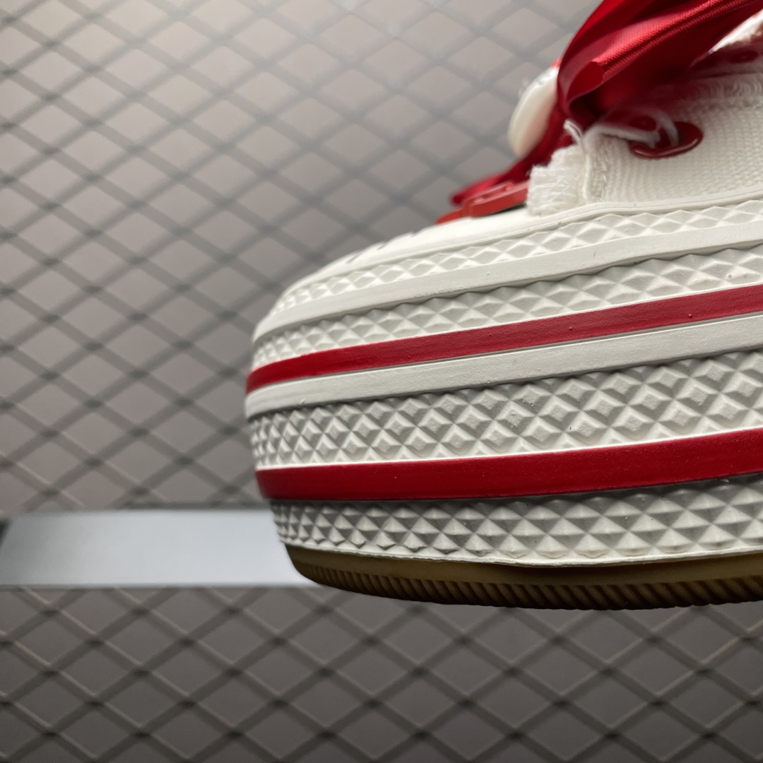 图片[6]-Sanrio 三丽鸥 x OLD ORDER 联名限定 凯蒂粉蓝 6.5CM 厚底增高帆布鞋 马卡龙 鞋身满印的Hello Kitty凯蒂猫图案真的好可爱 粉蓝色系的毛边设计满满小香风氛围感 脚感蛮舒适的不磨脚，搭配清新干净 小个子也能拥有大长腿 出街穿这双回头率拉满了 氛围感就够了 日常穿搭也很出彩啦 尺码：35 36 37 38 39 40-选品中心