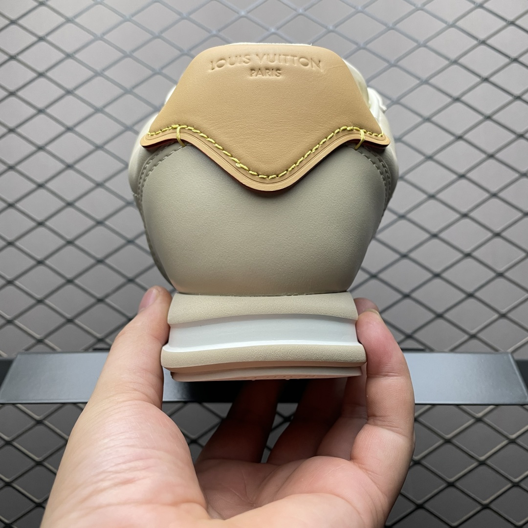 图片[2]-Nigo x Louis Vuitton 路易威登 LV Buttersoft 阿甘鞋 低帮休闲面包鞋 海淘代购同渠道品质 高端零售 外贸充正专供 原版购入开发 全鞋羊皮➕牛皮鞋面 ZP级全套包装 完美楦型 正确卡色 大底TPU 质感媲美原版 细节与原版一致 请注意区分市面通货材 尺码：36 37 38 39 40 41 42 43 44 45 46-选品中心