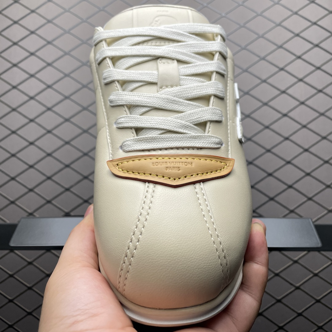 图片[9]-Nigo x Louis Vuitton 路易威登 LV Buttersoft 阿甘鞋 低帮休闲面包鞋 海淘代购同渠道品质 高端零售 外贸充正专供 原版购入开发 全鞋羊皮➕牛皮鞋面 ZP级全套包装 完美楦型 正确卡色 大底TPU 质感媲美原版 细节与原版一致 请注意区分市面通货材 尺码：36 37 38 39 40 41 42 43 44 45 46-选品中心