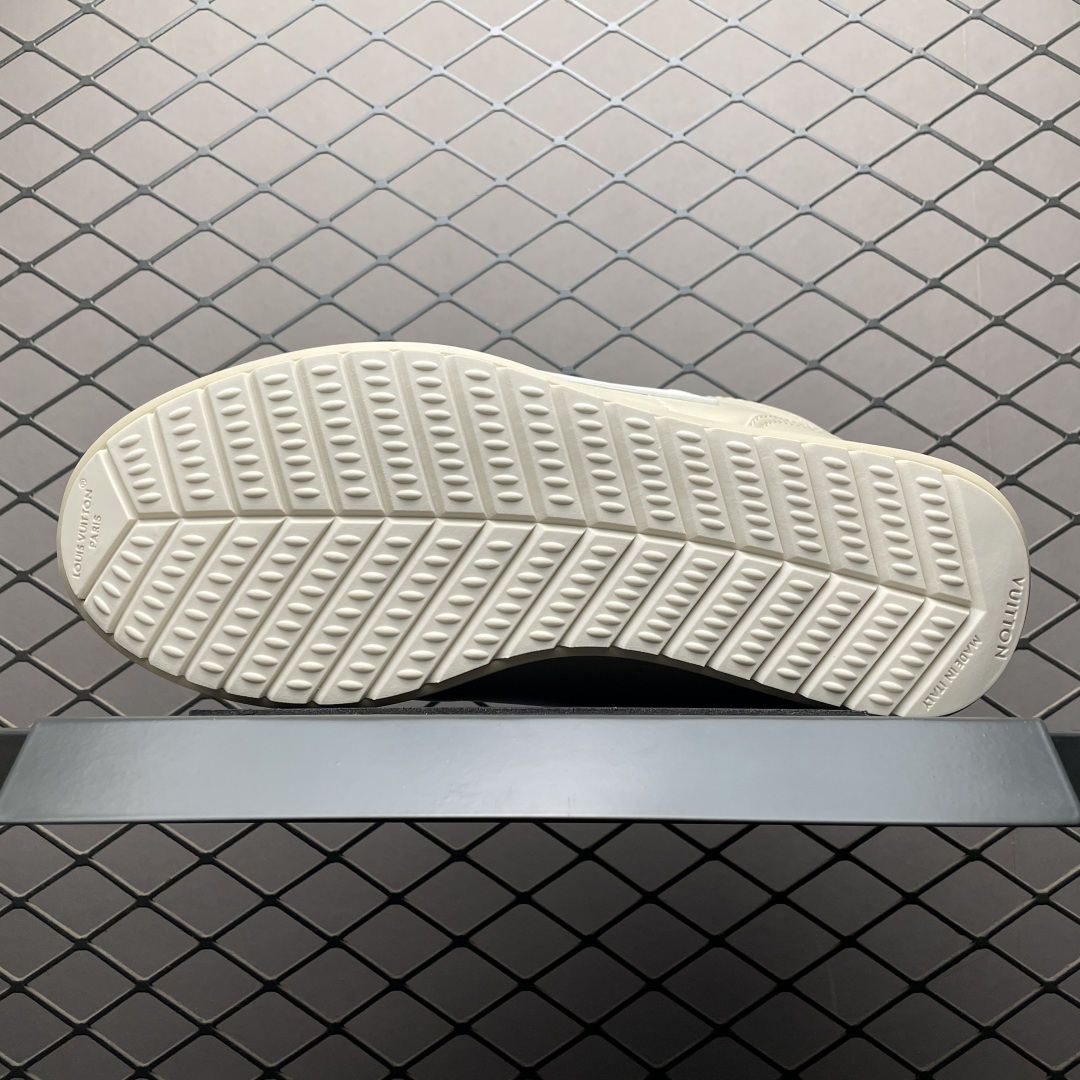 图片[5]-Nigo x Louis Vuitton 路易威登 LV Buttersoft 阿甘鞋 低帮休闲面包鞋 海淘代购同渠道品质 高端零售 外贸充正专供 原版购入开发 全鞋羊皮➕牛皮鞋面 ZP级全套包装 完美楦型 正确卡色 大底TPU 质感媲美原版 细节与原版一致 请注意区分市面通货材 尺码：36 37 38 39 40 41 42 43 44 45 46-选品中心