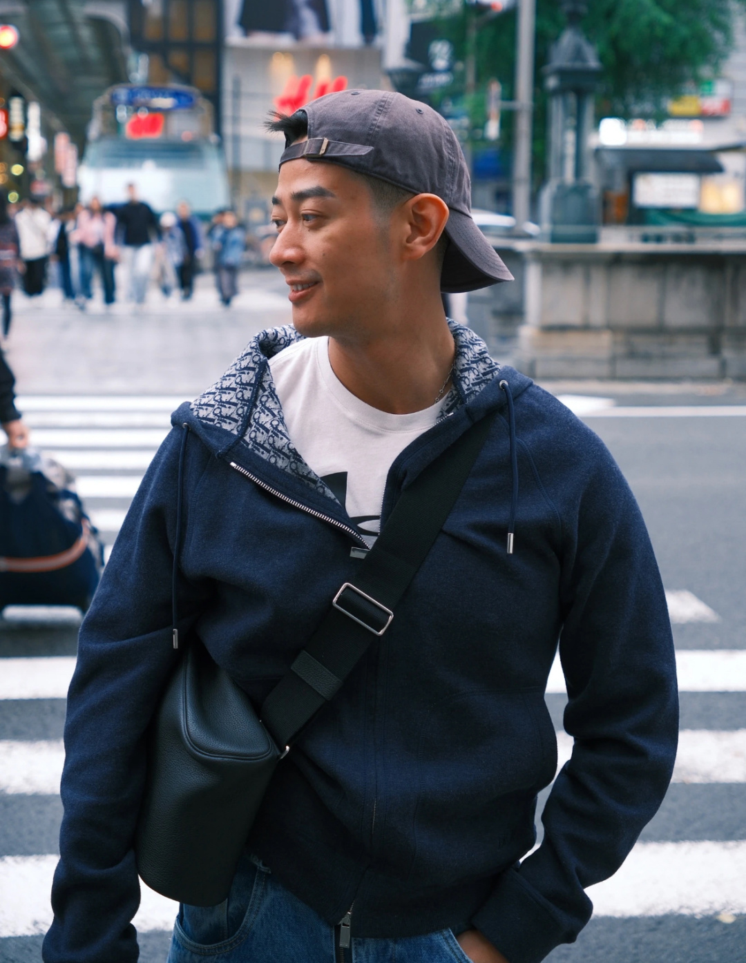 精选网络上身效果图 S# Dior 迪奥 羊绒混纺 满印针织拉链卫衣 外套 真正原版购回开发打版  高端零售专供 品质保证 100%放心出街