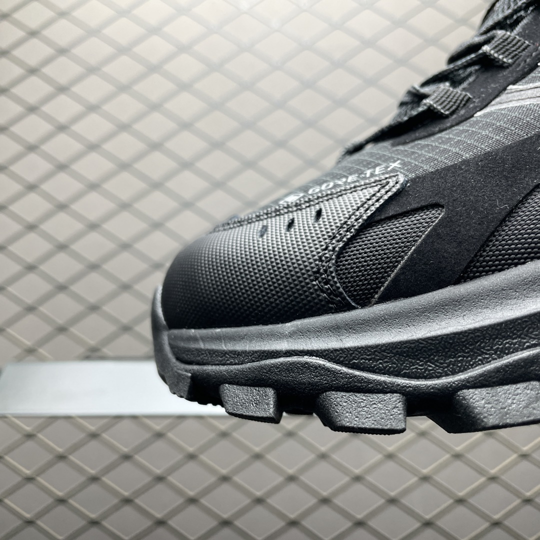 图片[6]-Columbia 哥伦比亚 户外登山鞋休闲鞋户外越野徒步鞋 9989 面料采用磨砂牛皮 鞋底采用Vibram黄金大底 专门为鞋底设计的橡胶以出色的耐磨性，良好的防滑性，均匀的质地获得了众多品牌的认可 尺码：40 41 42 43 44 45-选品中心