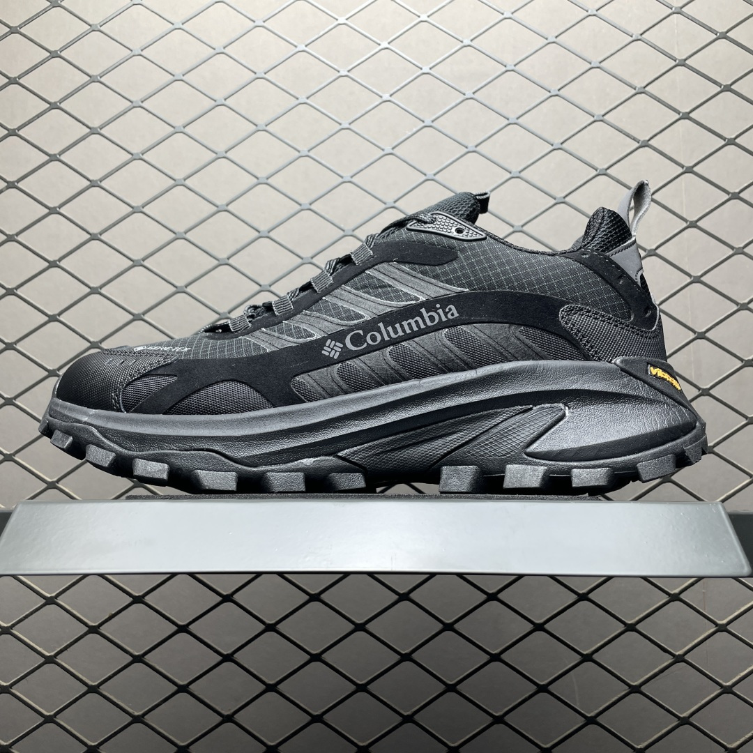 Columbia 哥伦比亚 户外登山鞋休闲鞋户外越野徒步鞋 9989 面料采用磨砂牛皮 鞋底采用Vibram黄金大底 专门为鞋底设计的橡胶以出色的耐磨性，良好的防滑性，均匀的质地获得了众多品牌的认可 尺码：40 41 42 43 44 45-选品中心