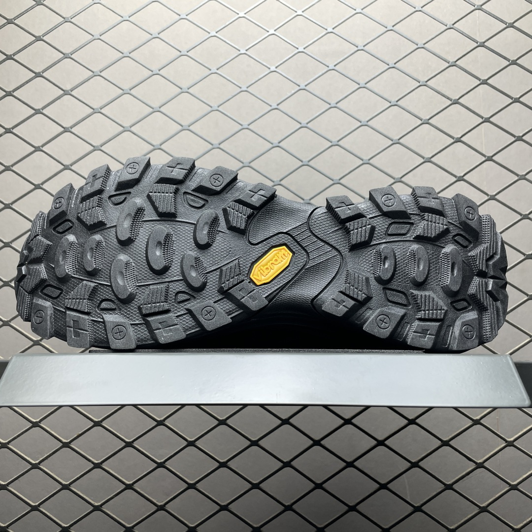 图片[5]-Columbia 哥伦比亚 户外登山鞋休闲鞋户外越野徒步鞋 9989 面料采用磨砂牛皮 鞋底采用Vibram黄金大底 专门为鞋底设计的橡胶以出色的耐磨性，良好的防滑性，均匀的质地获得了众多品牌的认可 尺码：40 41 42 43 44 45-选品中心