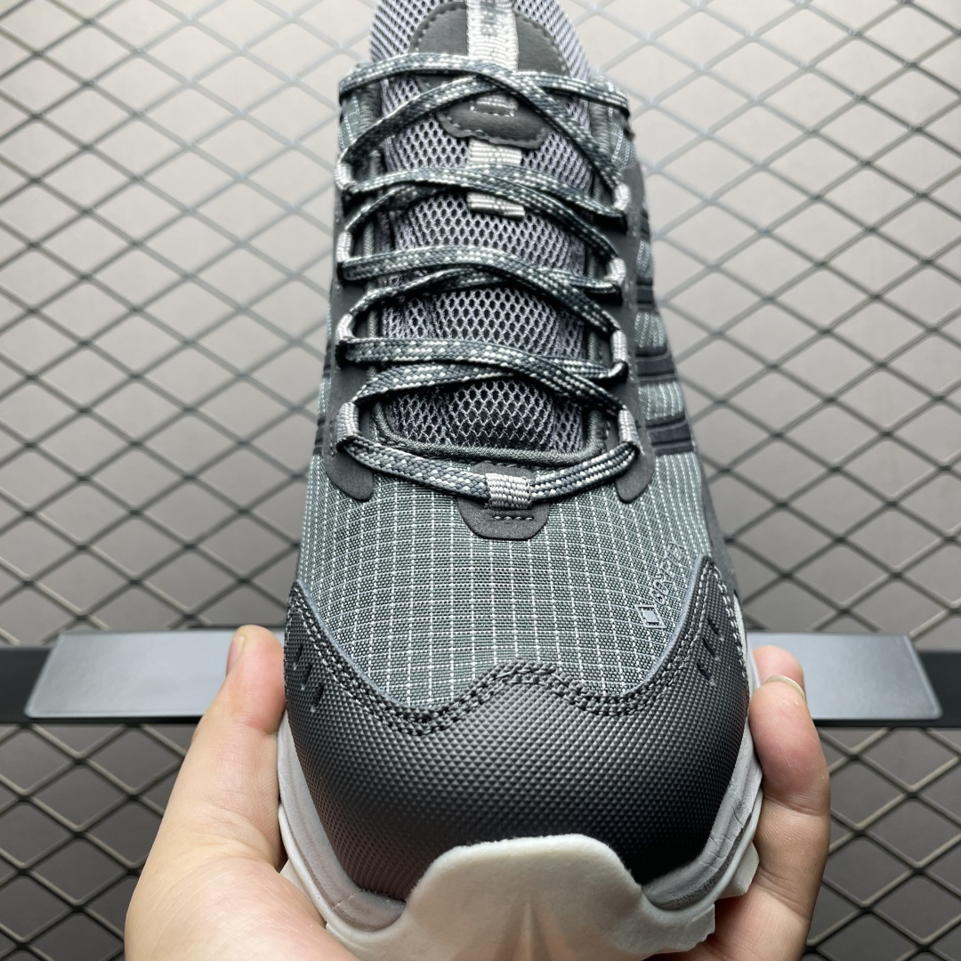 图片[9]-Columbia 哥伦比亚 户外登山鞋休闲鞋户外越野徒步鞋 9989 面料采用磨砂牛皮 鞋底采用Vibram黄金大底 专门为鞋底设计的橡胶以出色的耐磨性，良好的防滑性，均匀的质地获得了众多品牌的认可 尺码：40 41 42 43 44 45-选品中心