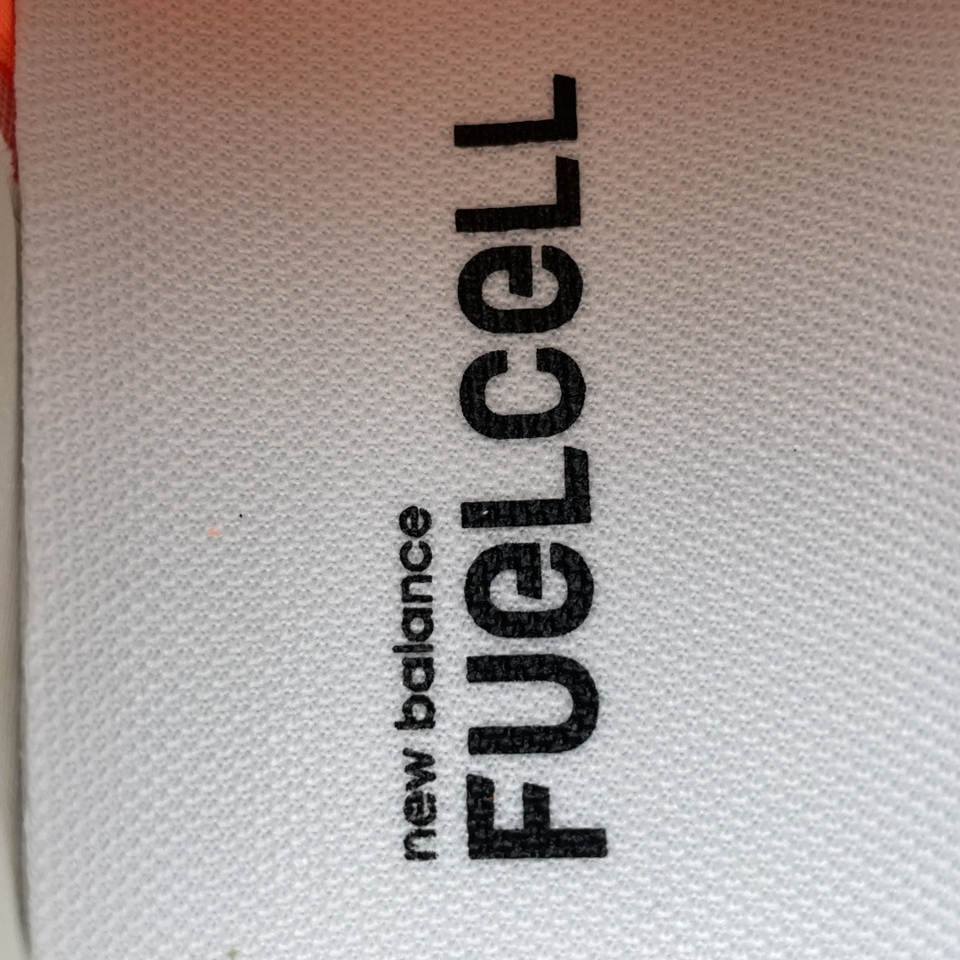 图片[8]-New Balance 新百伦 Fuelcell 休闲跑步鞋 MFCXCO4 尺码：36 37 37.5 38 38.5 39.5 40 40.5 41.5 42 42.5 43 44 44.5 45-选品中心