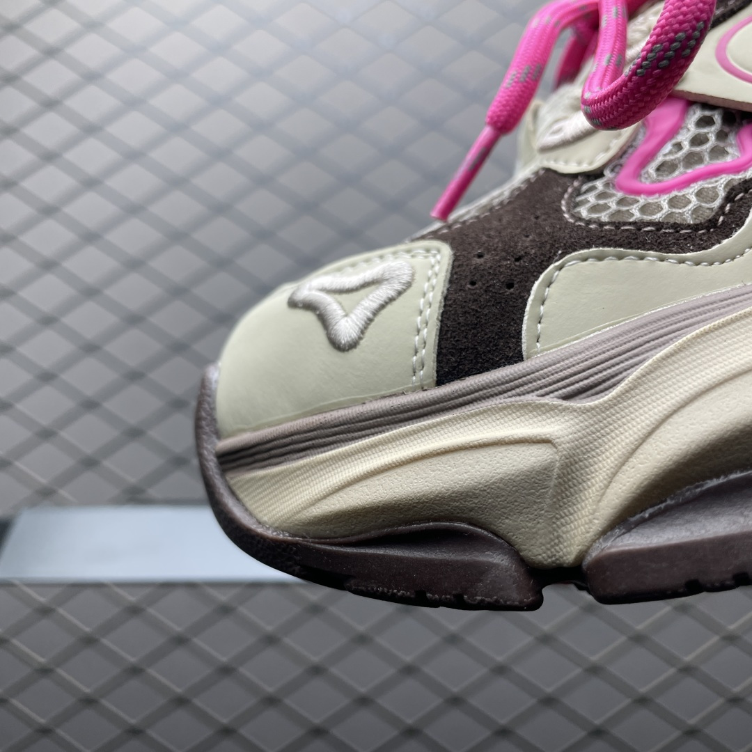 图片[6]-GG-CC 2025 反叛星球 8cm厚底增高 秋冬新款做旧老爹鞋 鞋子颜色很好看上脚舒适 走路不累，通勤出门旅游拍照都非常出片 鞋底自带增高效果，穿上秒变大长腿 原版吸模气垫鞋底防滑耐磨 尺码：35 36 37 38 39 40-选品中心