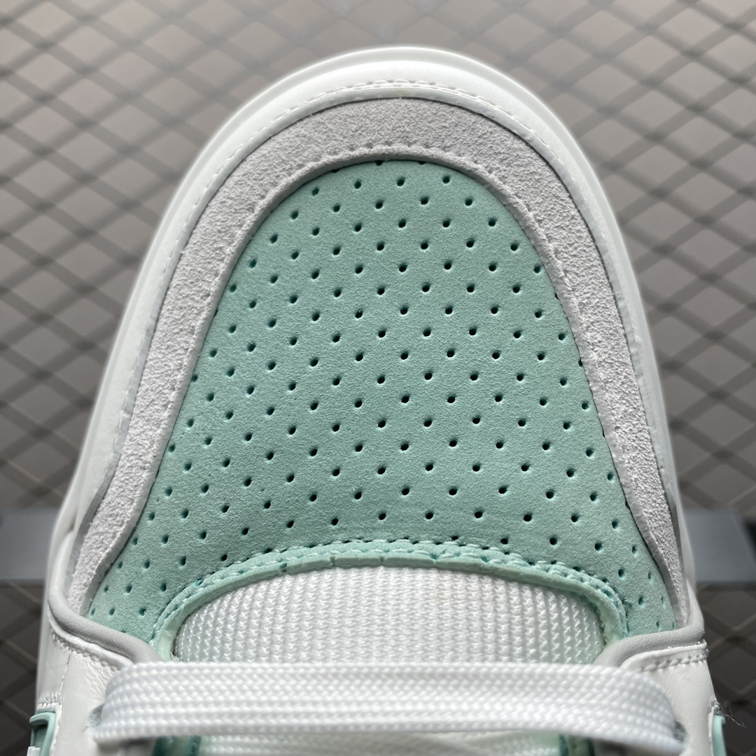 图片[7]-Louis Vuitton 路易威登 LV Trainer 低帮休闲板鞋 海淘代购同渠道品质 高端零售 外贸充正专供 原版购入开发 ZP级全套包装 完美楦型 正确卡色 大底TPU 质感媲美原版 细节与原版一致 请注意区分市面通货材 尺码：38 39 40 41 42 43 44 45 46-选品中心