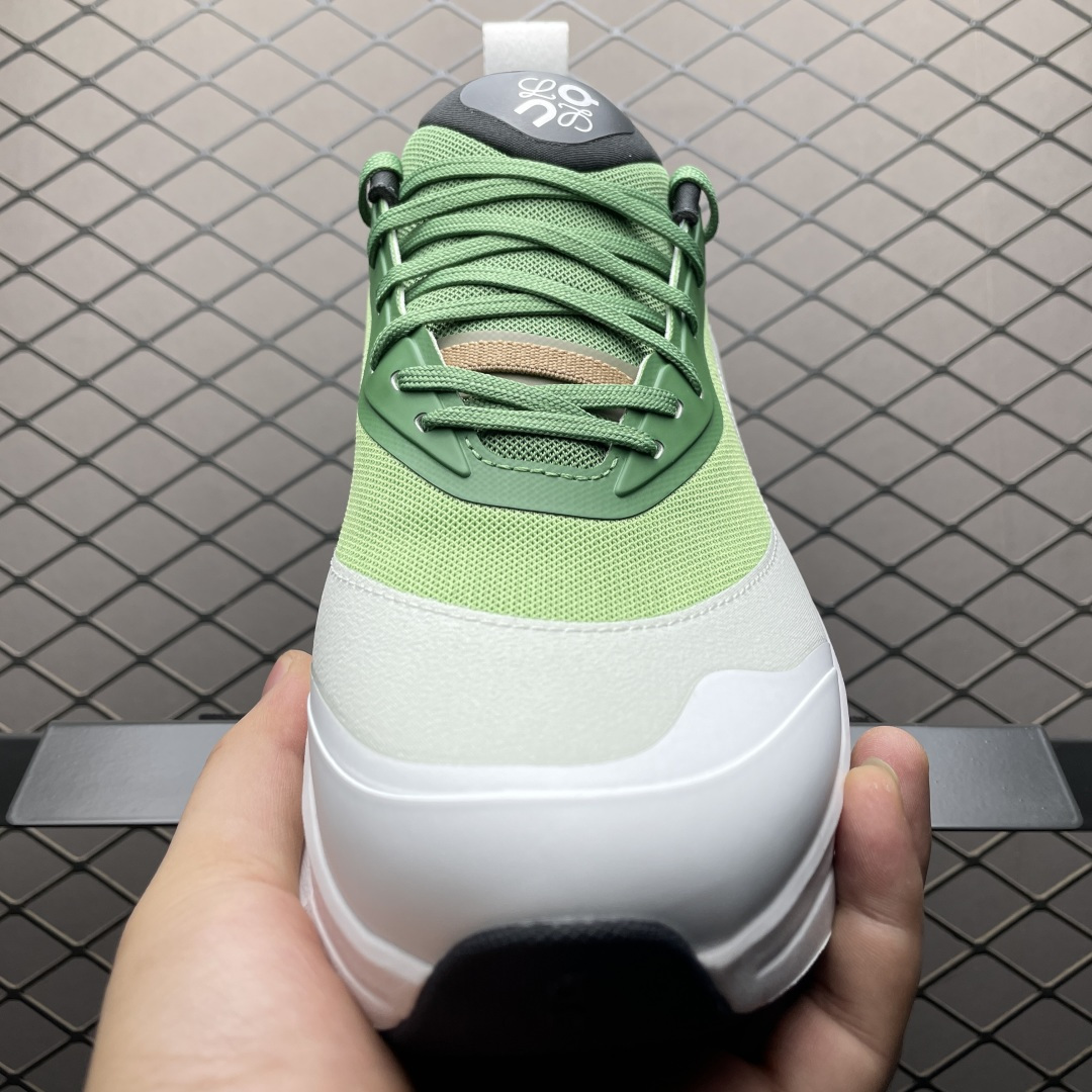 图片[9]-纯原版 Loewe x ON 罗意威昂跑联名 Cloudtilt 2.0 系列 L929282X17-4102 市售最高品质出货 全系列配色均原鞋购入开发打造 全新独立私模 高端零售 外贸平台充正品质 独家定制全套包装 内含防尘袋一个 注意：售后需完整退回 尺码：36 36.5 37 38 38.5 39 40 40.5 41 42 42.5 43 44 44.5 45 46-选品中心