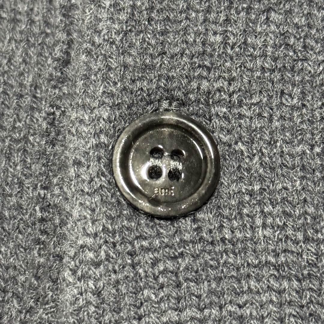 S# Ami 爱心POLO 毛衣 真正原版开发 高端零售专供 品质保证 100%放心出街 尺码:S M