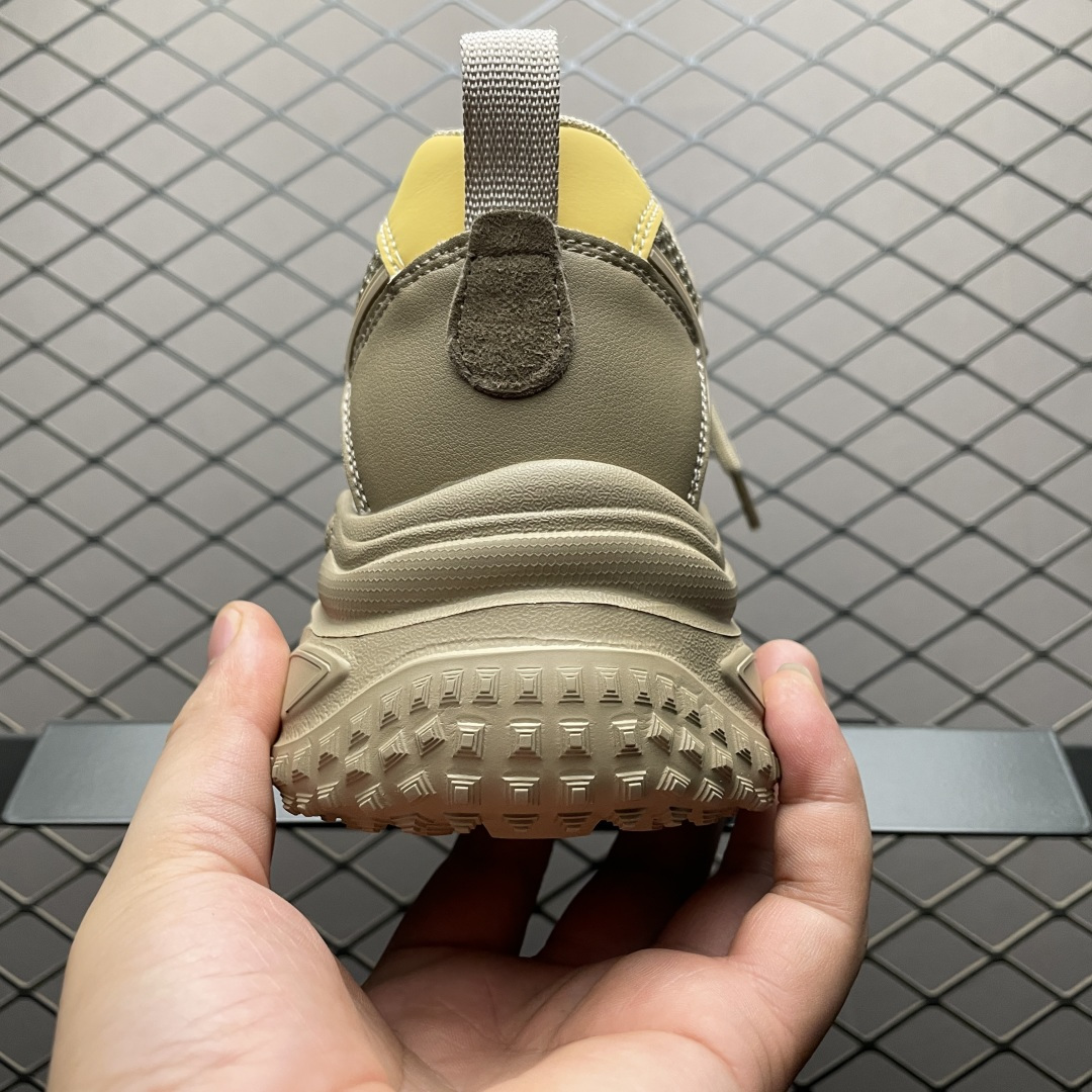 图片[2]-GG-CC秋冬新款 GGCC 2025 珠串 8cm厚底增高 千禧风复古未来老爹鞋 重新开拓老爹新世代版图 无需定义只为个性表达 鞋底自带增高效果，穿上秒变大长腿 原版吸膜气垫鞋底防滑耐磨 尺码：35 36 37 38 39 40-选品中心