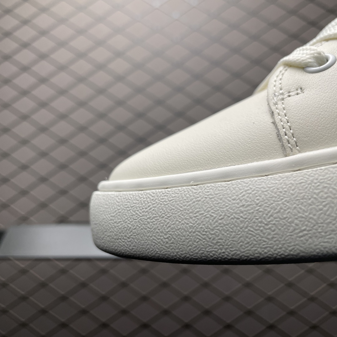 ECCO 爱步 新款真皮舒适时尚休闲板鞋 柔酷7号系列新品 鞋面采用ECCO家族工艺牛皮革 纹理自然，细