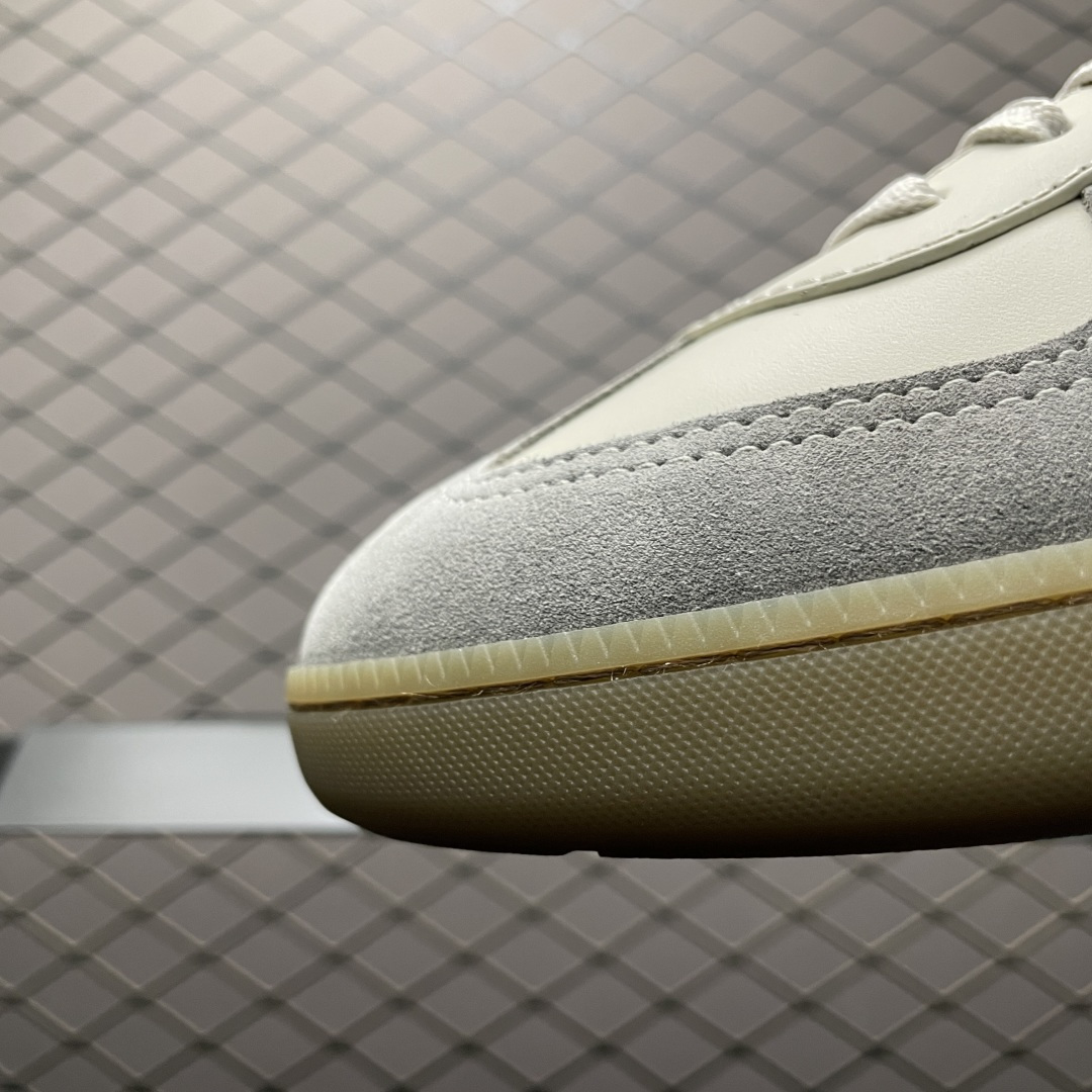 图片[6]-Dior 迪奥 B01 老钱风 低帮休闲板鞋 海淘代购同渠道品质 原版购入开发 私模大底 进口牛皮鞋面（内里胎牛皮）打造 高端零售 外贸充正专供 ZP级全套包装 完美楦型 正确卡色 质感媲美原版 细节与原版一致 请注意区分市面通货材 尺码：38 39 40 41 42 43 44 45 46-选品中心