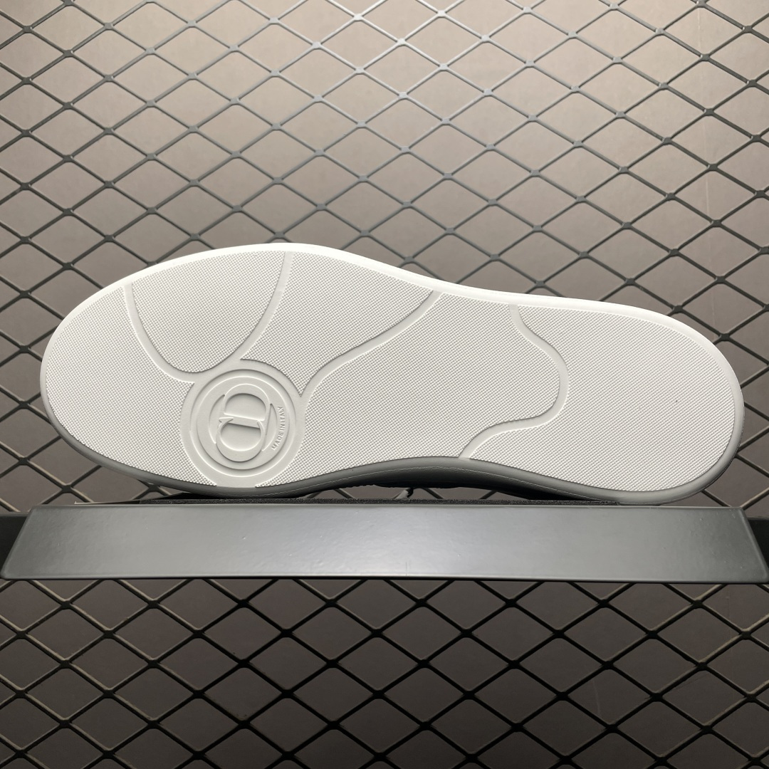 图片[5]-Dior 迪奥 B01 老钱风 低帮休闲板鞋 海淘代购同渠道品质 原版购入开发 私模大底 进口牛皮鞋面（内里胎牛皮）打造 高端零售 外贸充正专供 ZP级全套包装 完美楦型 正确卡色 质感媲美原版 细节与原版一致 请注意区分市面通货材 尺码：38 39 40 41 42 43 44 45 46-选品中心