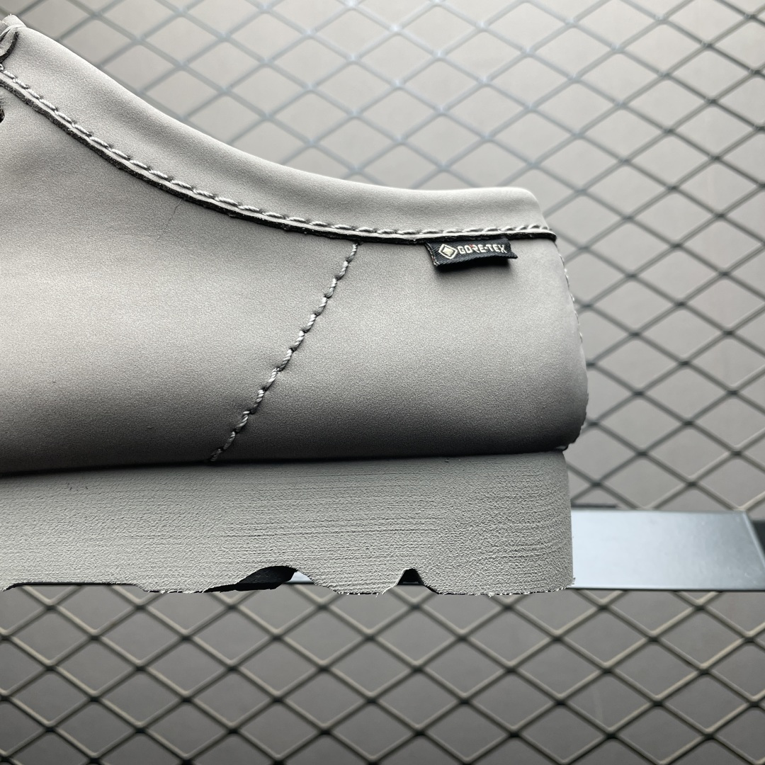 图片[4]-Clarks 其乐 Wallebee 老钱风 乐福风格袋鼠鞋 户外防水面料Gore-Tex的面料 结合工装优雅的袋鼠鞋， 时下最火的老钱风！乐福的设计直接装点在此鞋精髓上 鞋底采用黄金大底Vibram ，全新橡塑发泡技术！结合了发泡材质的轻便型 和 橡胶RB的耐磨的特质！三方的拿手技术结合在同一双鞋上 尺码：36-46-选品中心