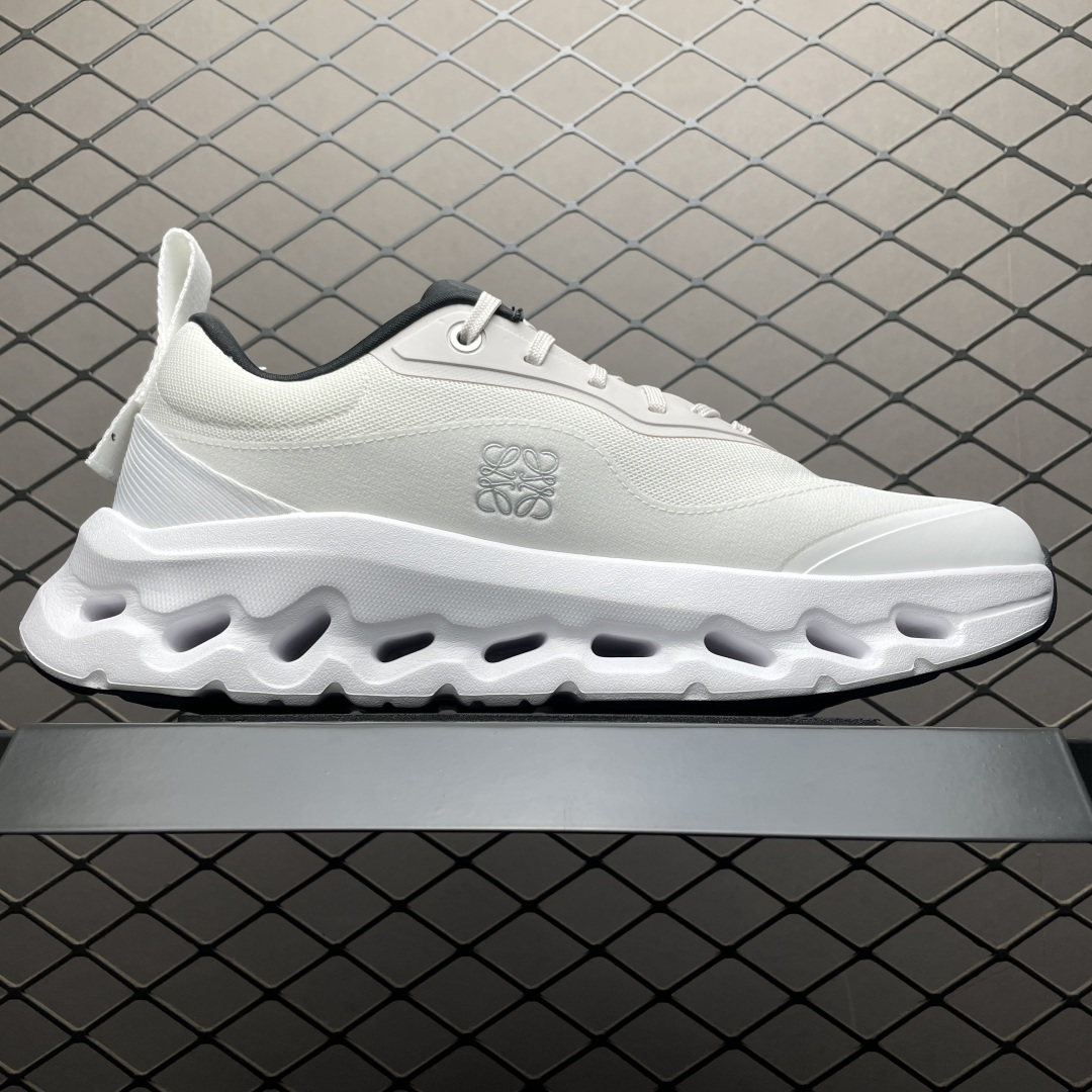 图片[3]-纯原版 Loewe x ON 罗意威昂跑联名 Cloudtilt 2.0 系列 3ME10692979 市售最高品质出货 全系列配色均原鞋购入开发打造 全新独立私模 高端零售 外贸平台充正品质 独家定制全套包装 内含防尘袋一个 注意：售后需完整退回 尺码：36 36.5 37 38 38.5 39 40 40.5 41 42 42.5 43 44 44.5 45 46-选品中心