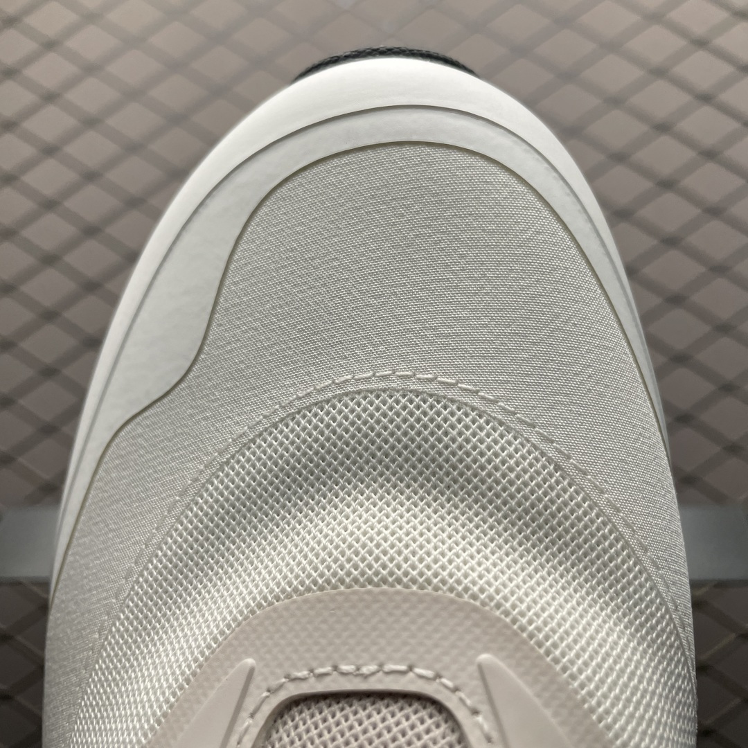 图片[7]-纯原版 Loewe x ON 罗意威昂跑联名 Cloudtilt 2.0 系列 3ME10692979 市售最高品质出货 全系列配色均原鞋购入开发打造 全新独立私模 高端零售 外贸平台充正品质 独家定制全套包装 内含防尘袋一个 注意：售后需完整退回 尺码：36 36.5 37 38 38.5 39 40 40.5 41 42 42.5 43 44 44.5 45 46-选品中心