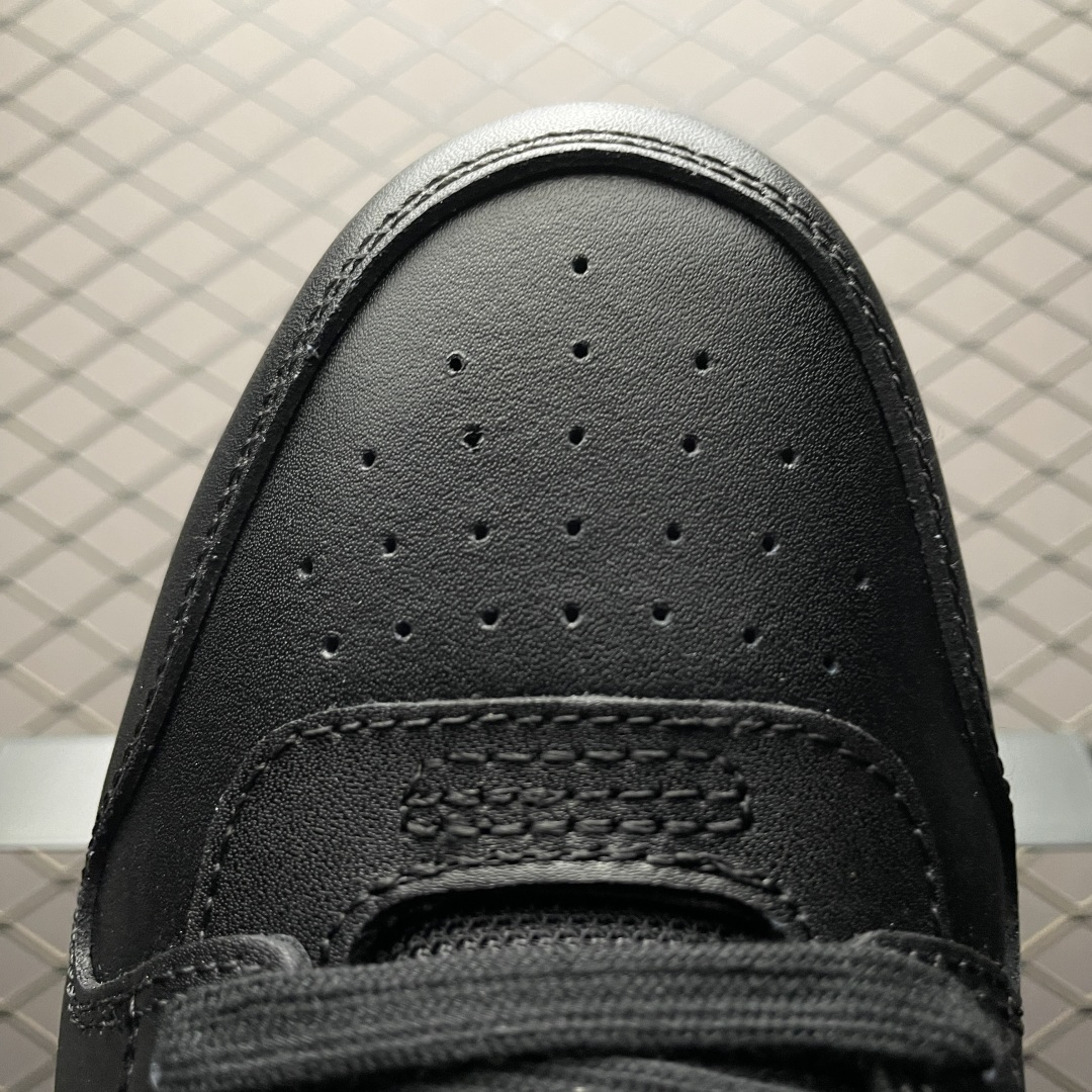 图片[7]-Off-White Out of Office 低帮复古休闲鞋 该款运动鞋单品有皮质制成饰有品牌标志性 Zip Tie束线带吊牌牌，侧面饰有Arrows图案，展现出品牌对街头风格的偏爱 尺码：36 37 38 39 40 41 42 43 44 45 46 47-选品中心