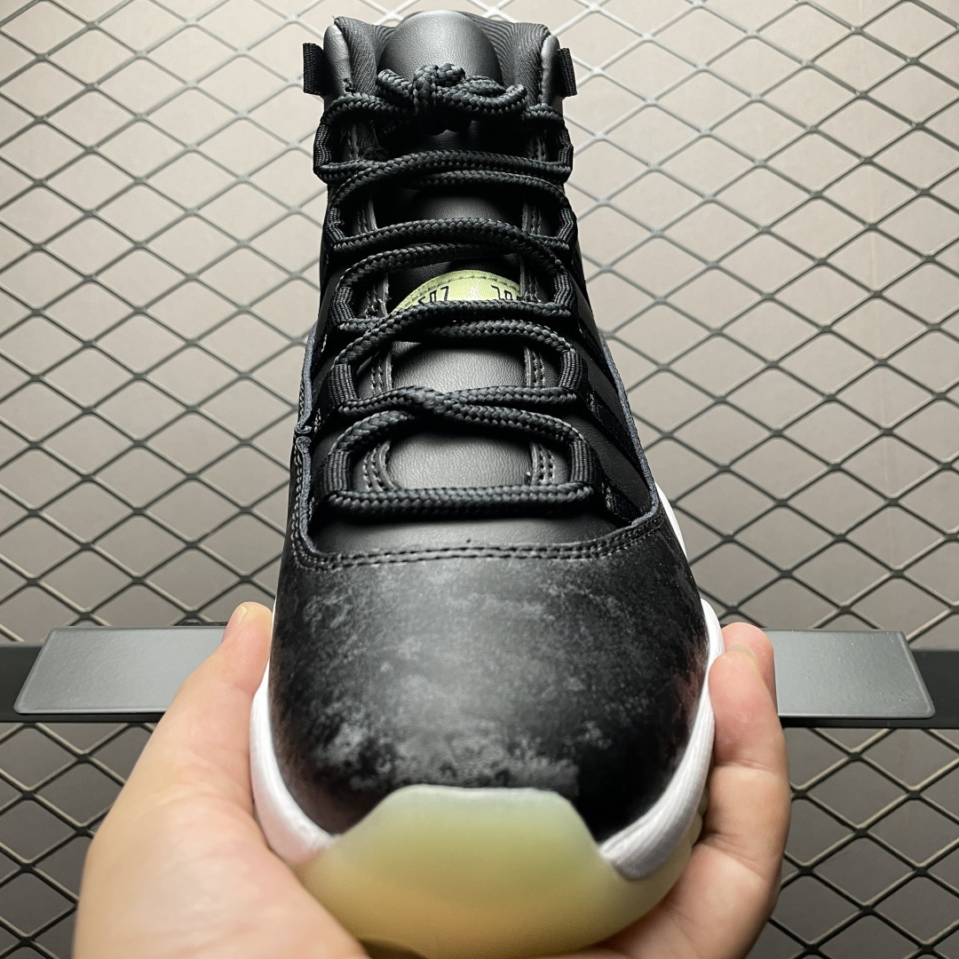 图片[9]-Air Jordan 11 Retro AJ11乔11 高帮文化篮球鞋 IB1378-001 老牌外贸大厂出品 性价比外贸专供版 纯正版型 真碳板加持 品质如图所示 精密中底拉帮 鞋面电脑针车 进口机台电脑Jump Logo刺绣 全新货无任何氧化 尺码：36 36.5 37.5 38 38.5 39 40 40.5 41 42 42.5 43 44 44.5 45 46 47.5-选品中心