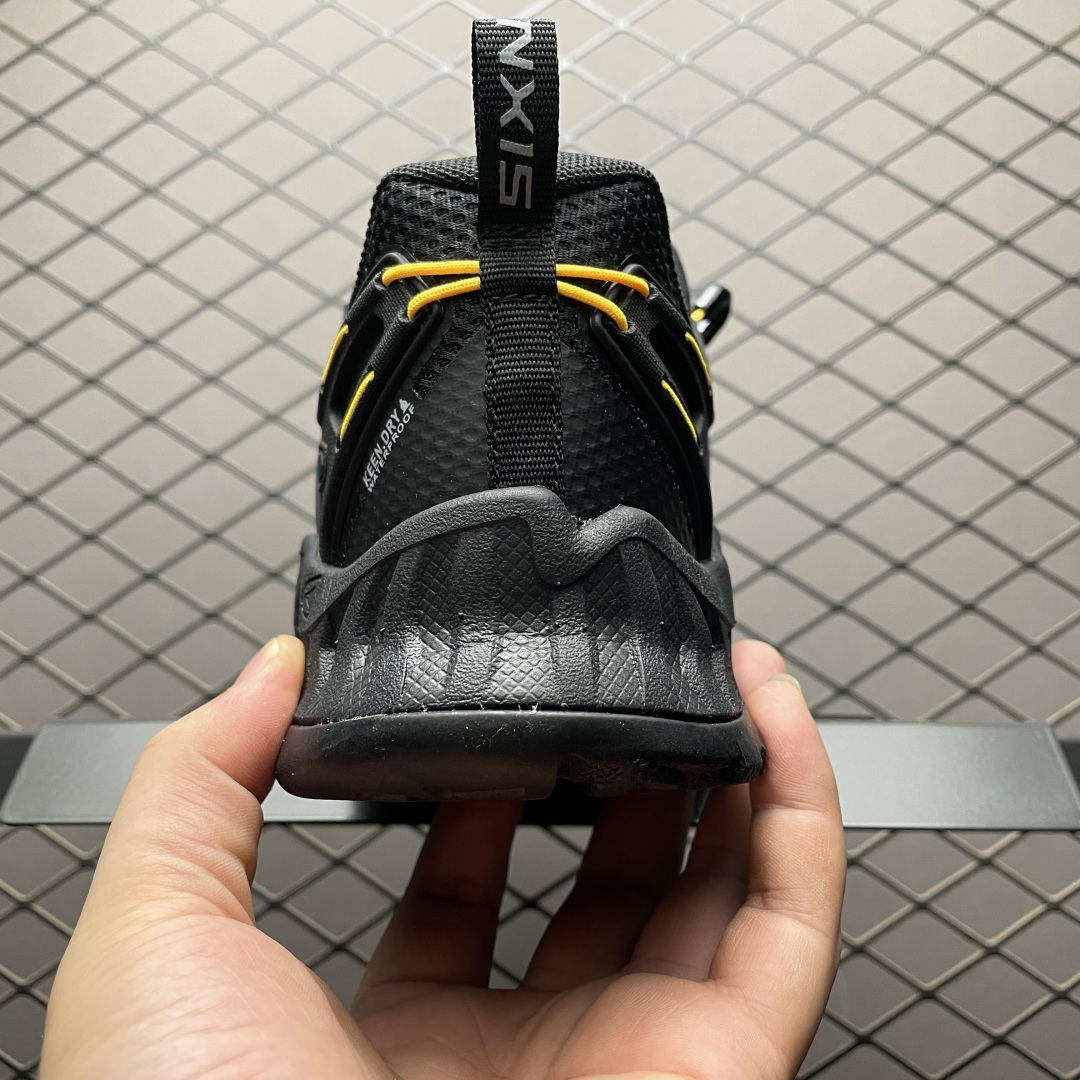 图片[2]-Keen 科恩 Mxis Evo WP 科恩都市户外登山透气休闲鞋 1025910 原楦原纸版开发 采用固色鞋面材质 内嵌高密度EVA发泡缓震脚垫 外置一体式包裹防滑防剐蹭耐磨橡胶大底 尺码：39.5 40 40.5 41 42 42.5 43 44-选品中心