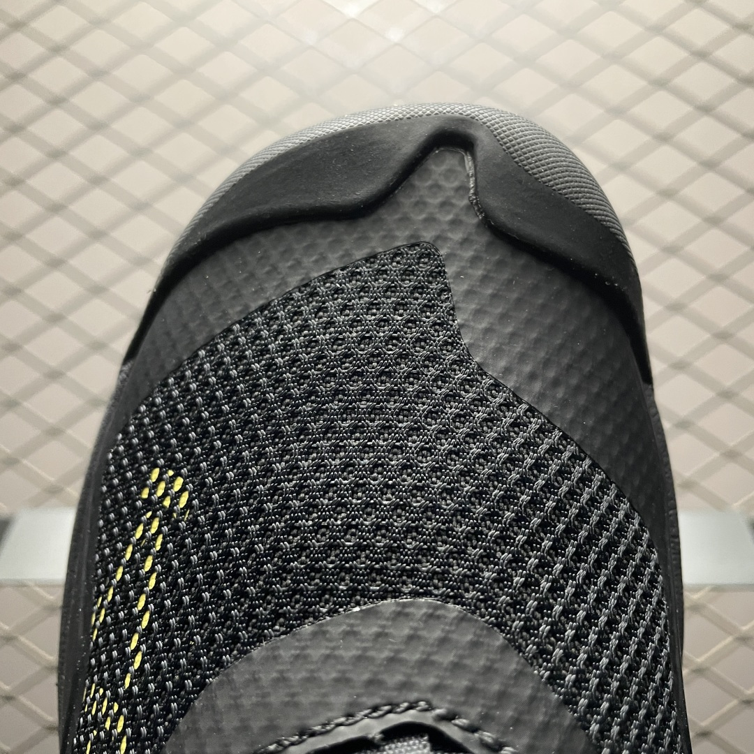 图片[7]-Keen 科恩 Mxis Evo WP 科恩都市户外登山透气休闲鞋 1025910 原楦原纸版开发 采用固色鞋面材质 内嵌高密度EVA发泡缓震脚垫 外置一体式包裹防滑防剐蹭耐磨橡胶大底 尺码：39.5 40 40.5 41 42 42.5 43 44-选品中心