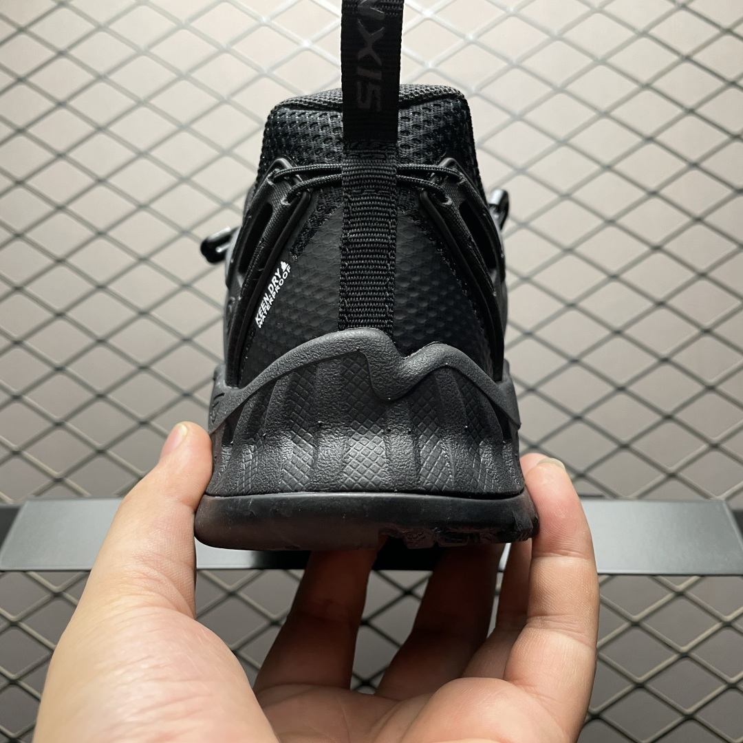 图片[2]-Keen 科恩 Mxis Evo WP 科恩都市户外登山透气休闲鞋 1027797 原楦原纸版开发 采用固色鞋面材质 内嵌高密度EVA发泡缓震脚垫 外置一体式包裹防滑防剐蹭耐磨橡胶大底 尺码：39.5 40 40.5 41 42 42.5 43 44-选品中心