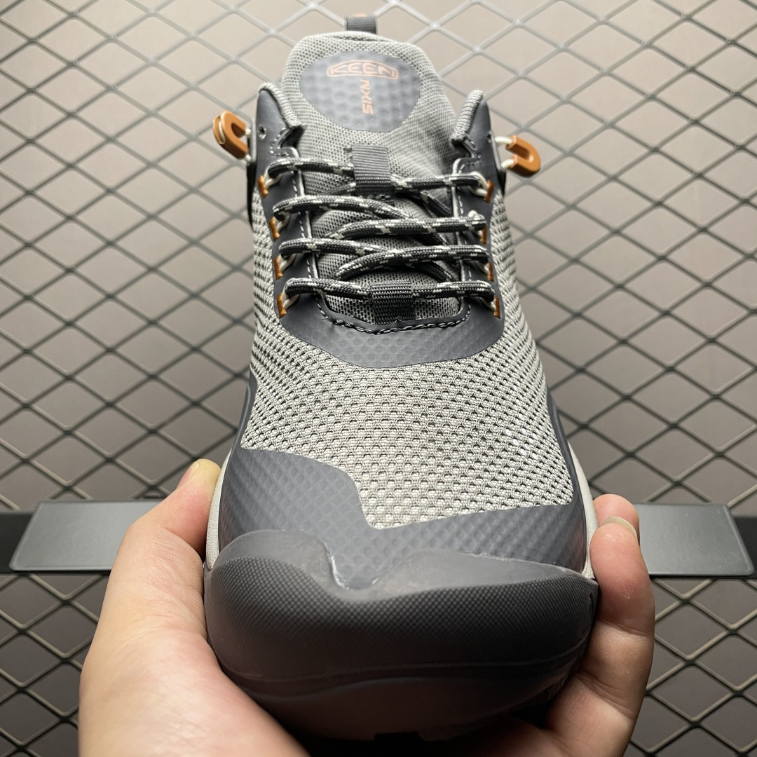 图片[9]-Keen 科恩 Mxis Evo WP 科恩都市户外登山透气休闲鞋 1027798 原楦原纸版开发 采用固色鞋面材质 内嵌高密度EVA发泡缓震脚垫 外置一体式包裹防滑防剐蹭耐磨橡胶大底 尺码：39.5 40 40.5 41 42 42.5 43 44-选品中心